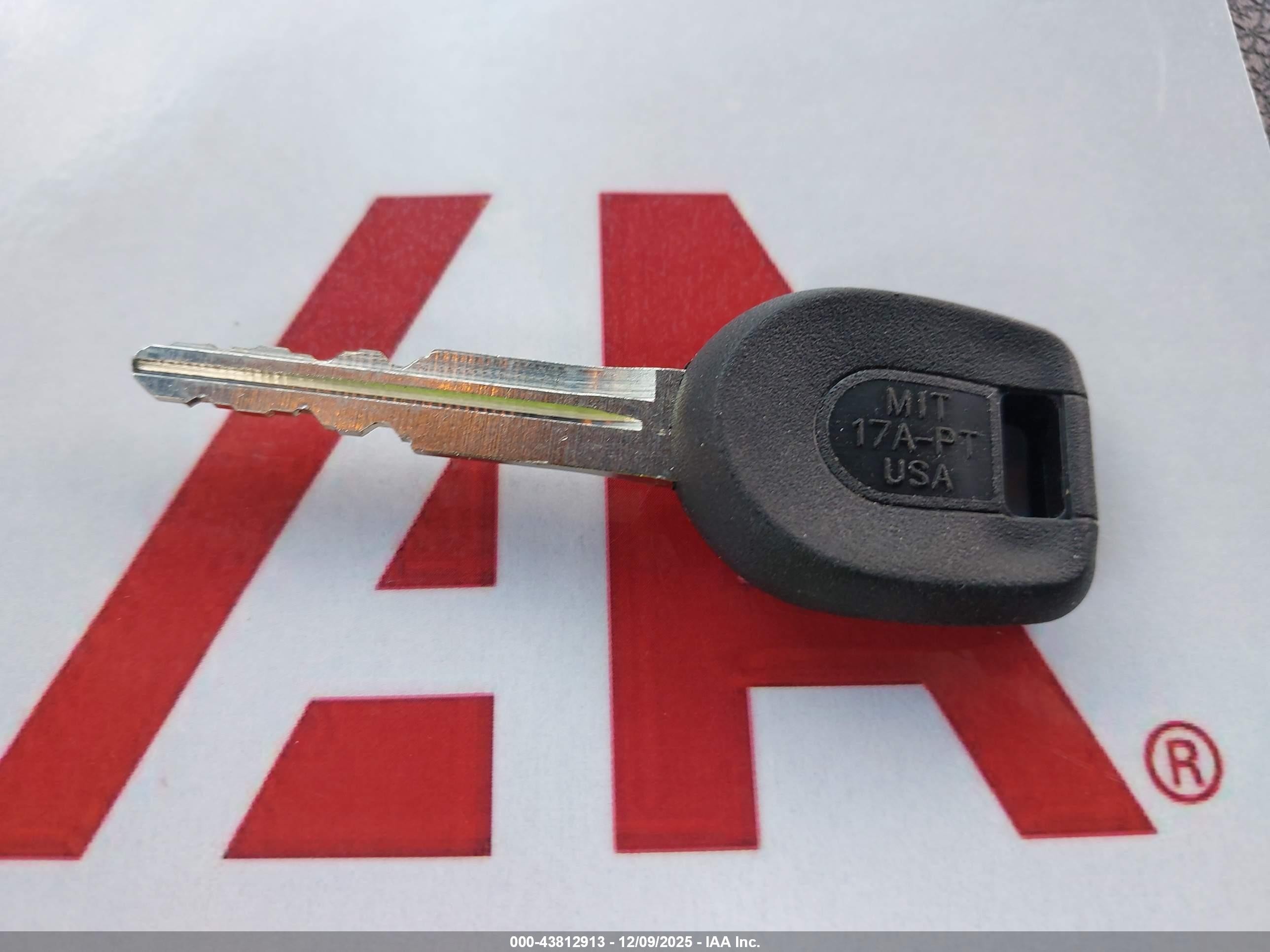 2007 Mitsubishi Endeavor Ls White vin: 4A4MM21S77E052166