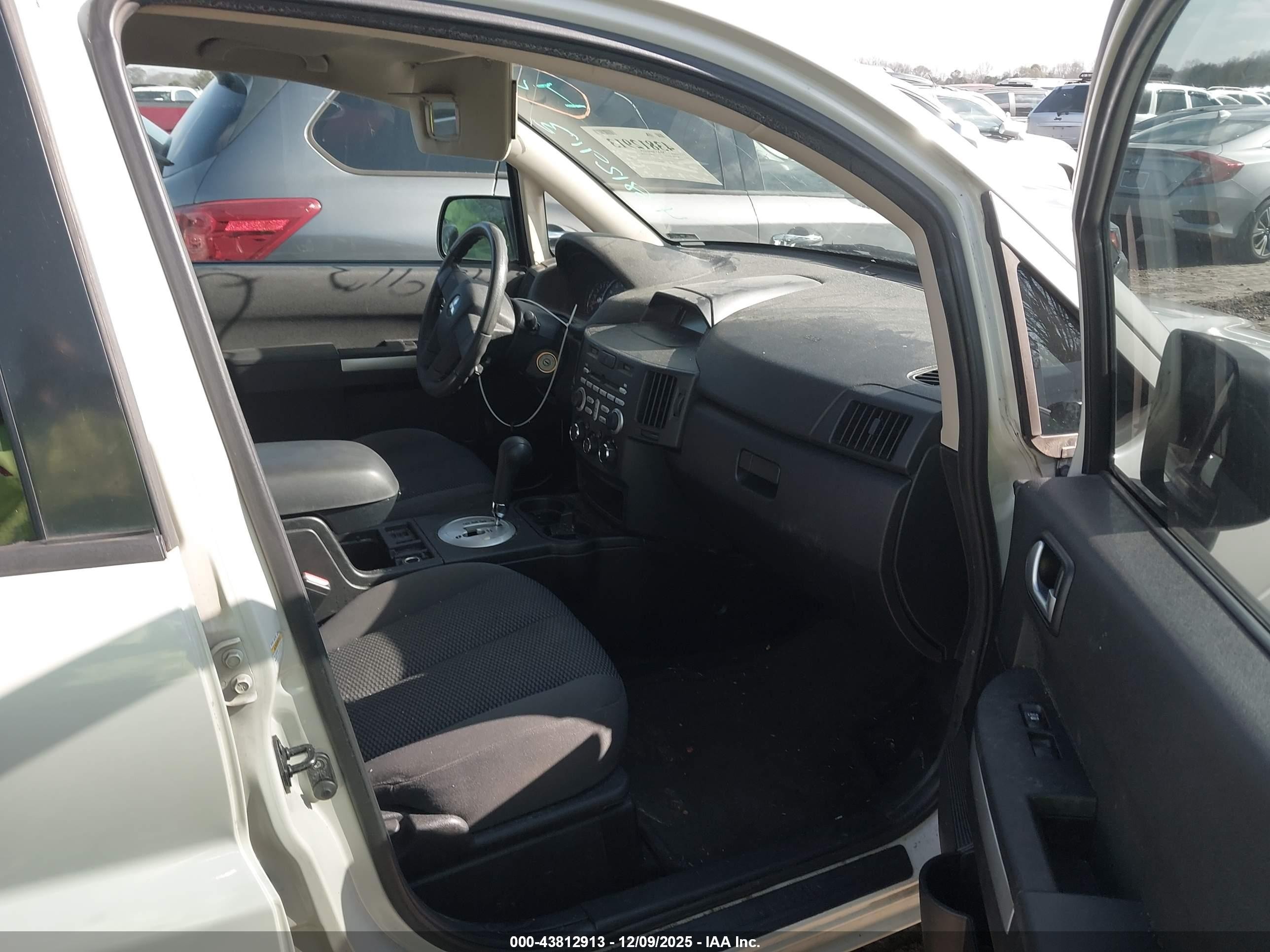 2007 Mitsubishi Endeavor Ls White vin: 4A4MM21S77E052166