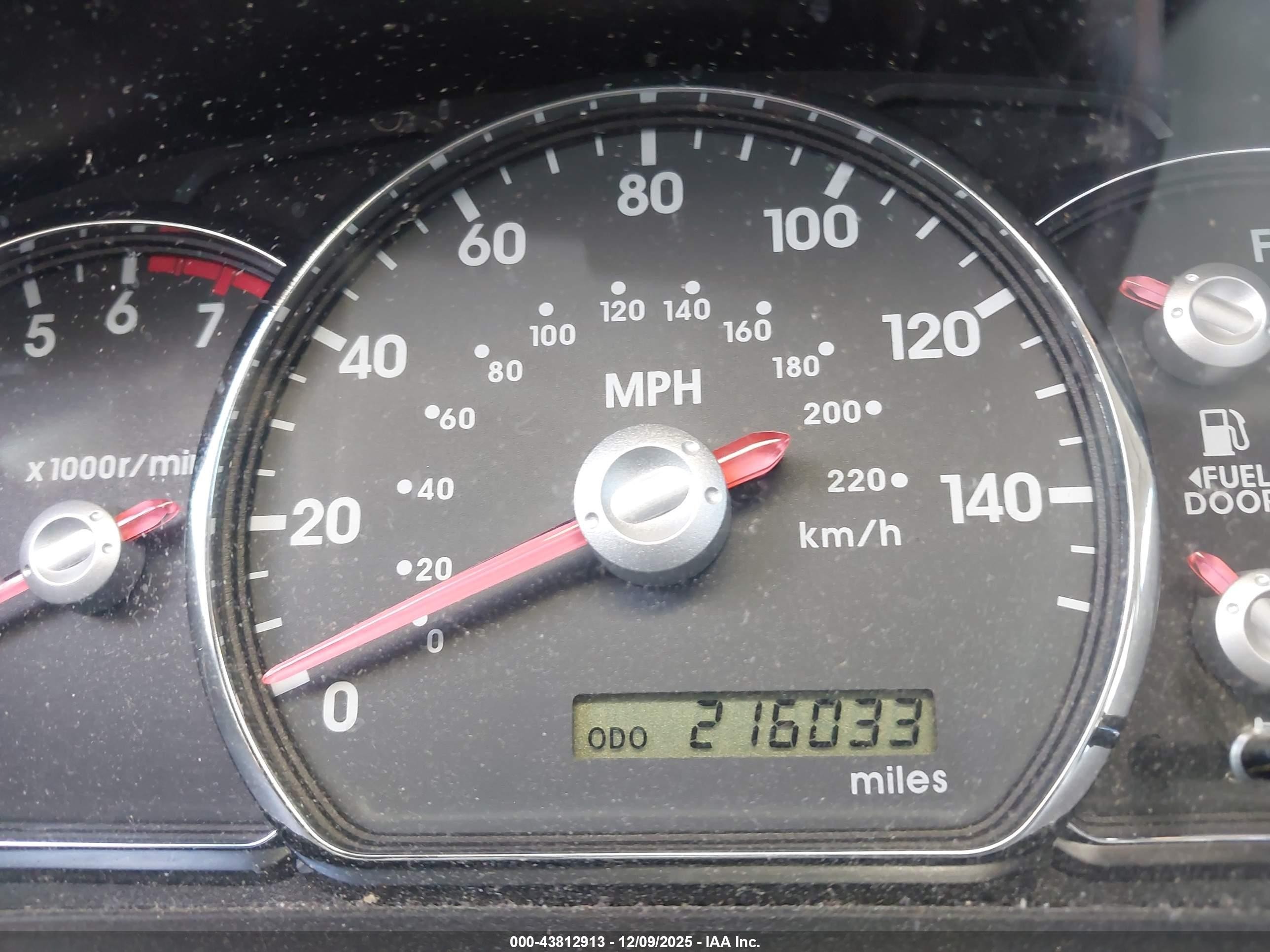 2007 Mitsubishi Endeavor Ls White vin: 4A4MM21S77E052166