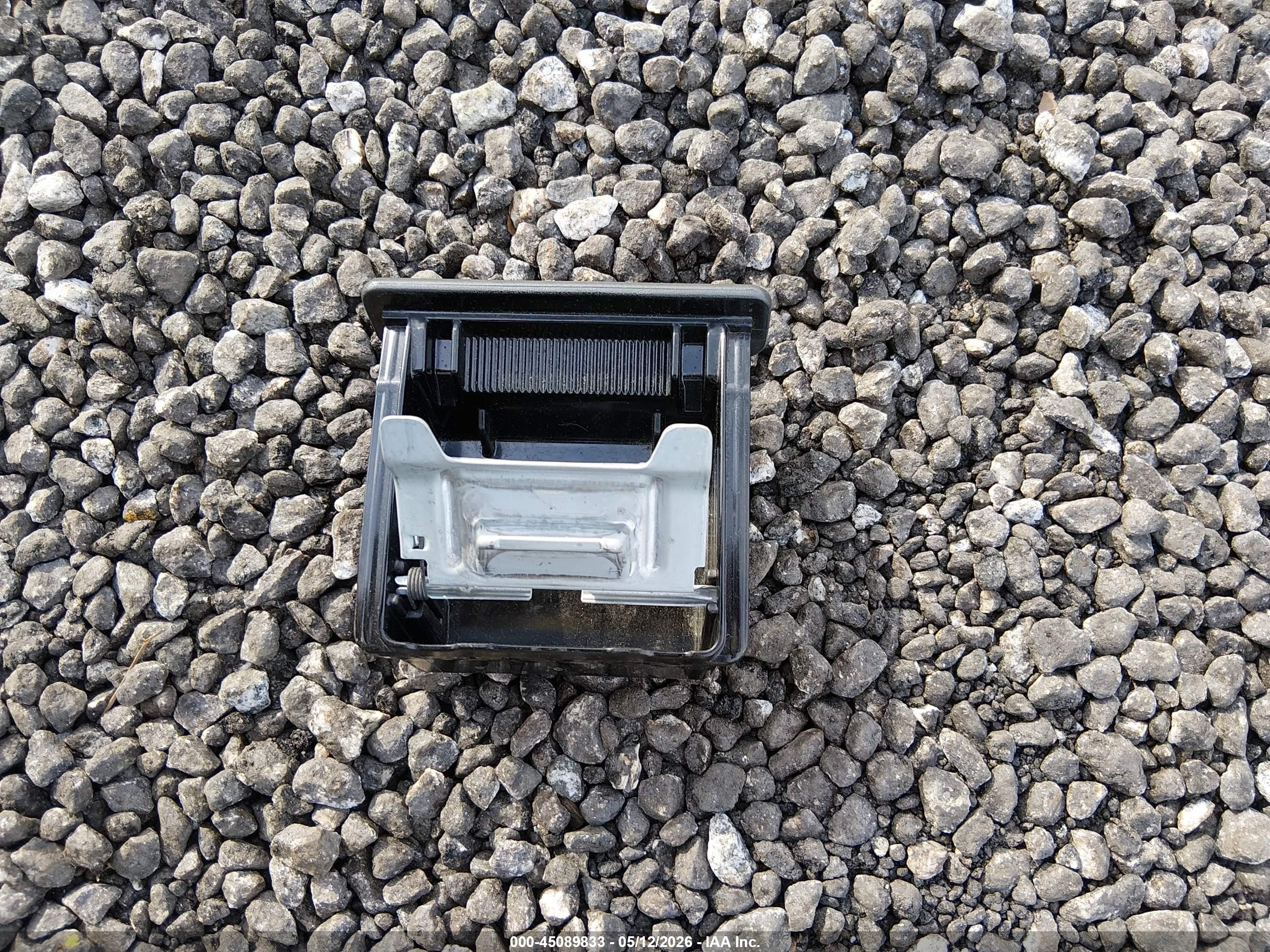 2007 Mitsubishi Endeavor Ls Золотой vin: 4A4MM21S77E067590