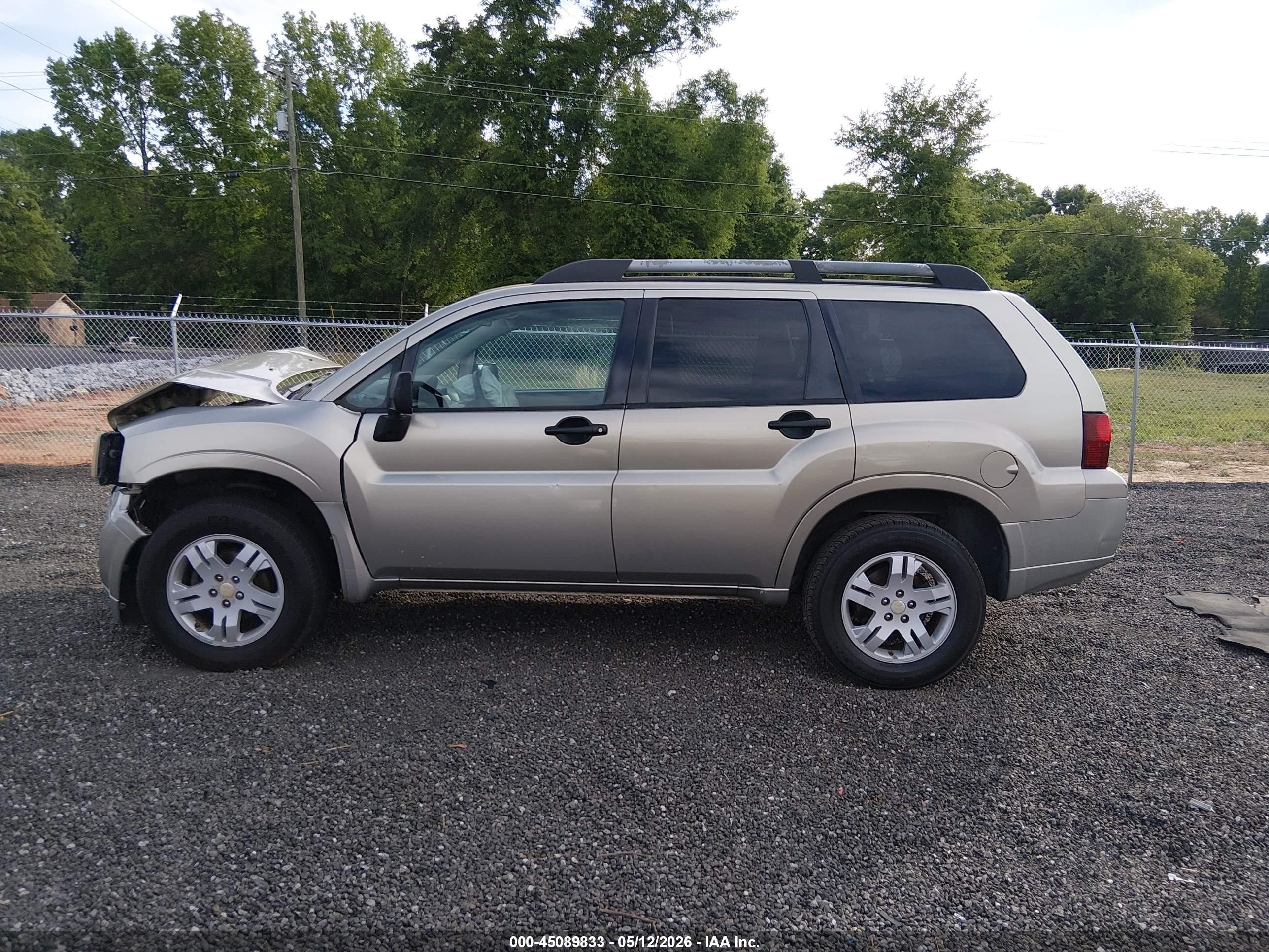 2007 Mitsubishi Endeavor Ls Золотой vin: 4A4MM21S77E067590