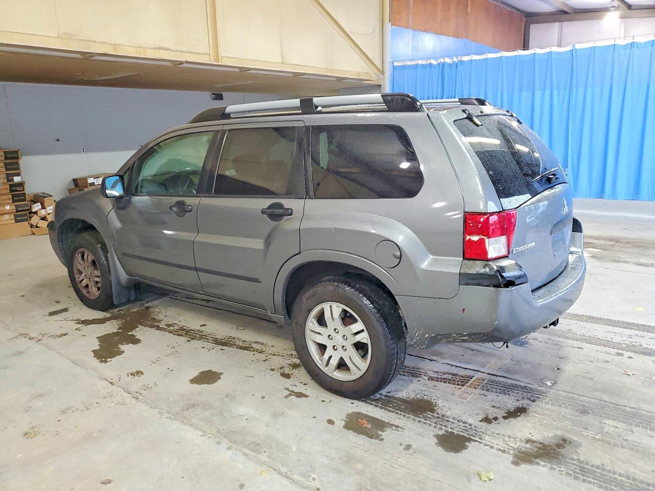 2005 Mitsubishi Endeavor Ls Charcoal vin: 4A4MM21S85E006438