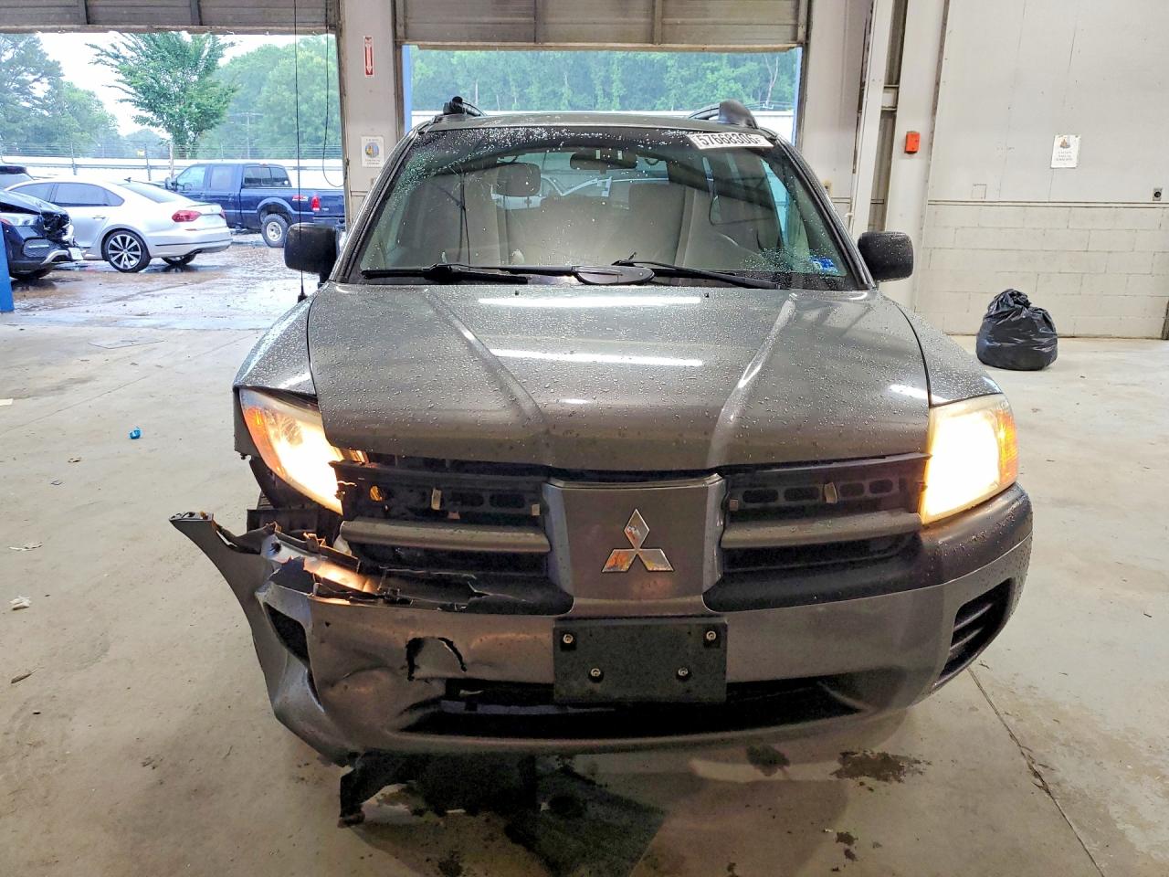 2005 Mitsubishi Endeavor Ls Charcoal vin: 4A4MM21S85E006438