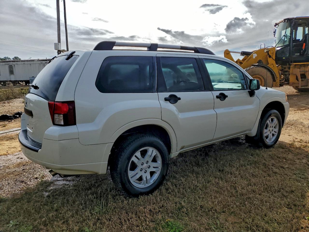2007 Mitsubishi Endeavor Ls White vin: 4A4MM21S87E033206