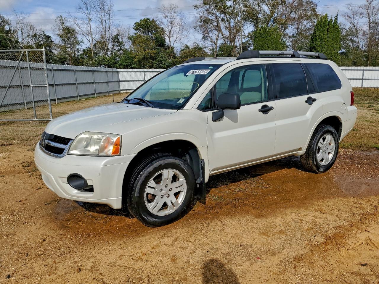 2007 Mitsubishi Endeavor Ls White vin: 4A4MM21S87E033206