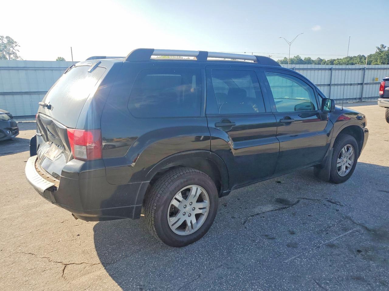 2007 Mitsubishi Endeavor Ls Black vin: 4A4MM21SX7E051982