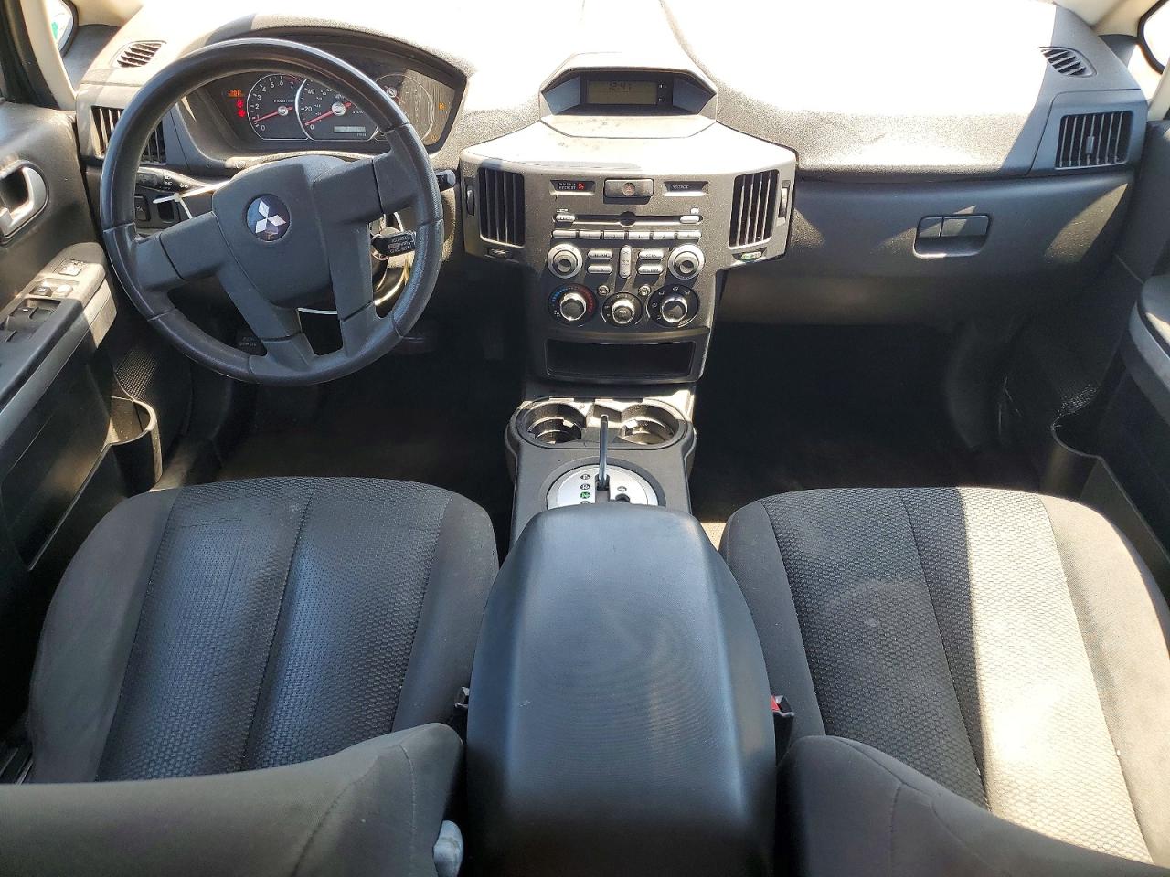 2008 Mitsubishi Endeavor Ls Black vin: 4A4MM21SX8E010284