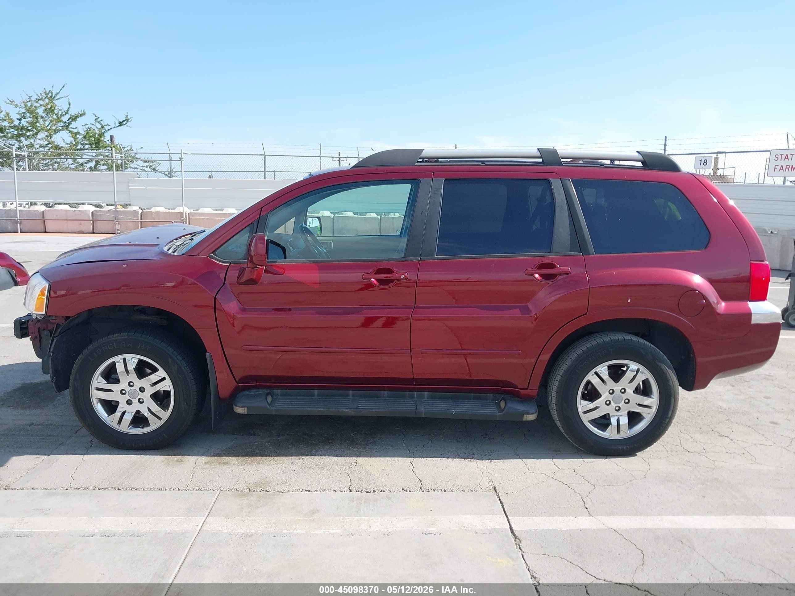 2005 Mitsubishi Endeavor Xls Burgundy vin: 4A4MM31S05E002017