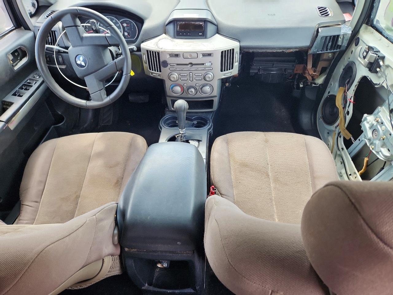 2004 Mitsubishi Endeavor Xls White vin: 4A4MM31S14E013848