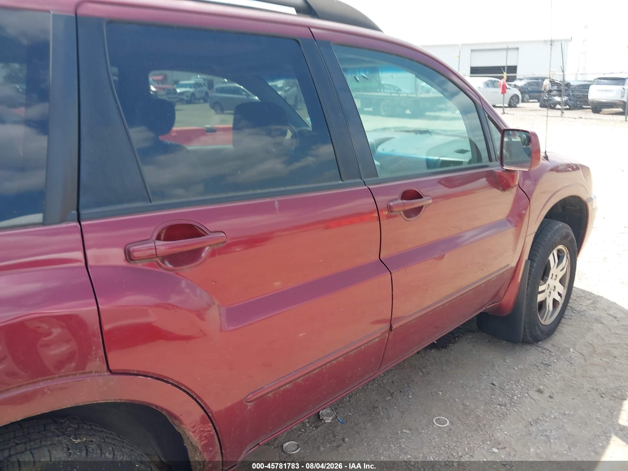 2004 Mitsubishi Endeavor Xls Red vin: 4A4MM31S24E012935
