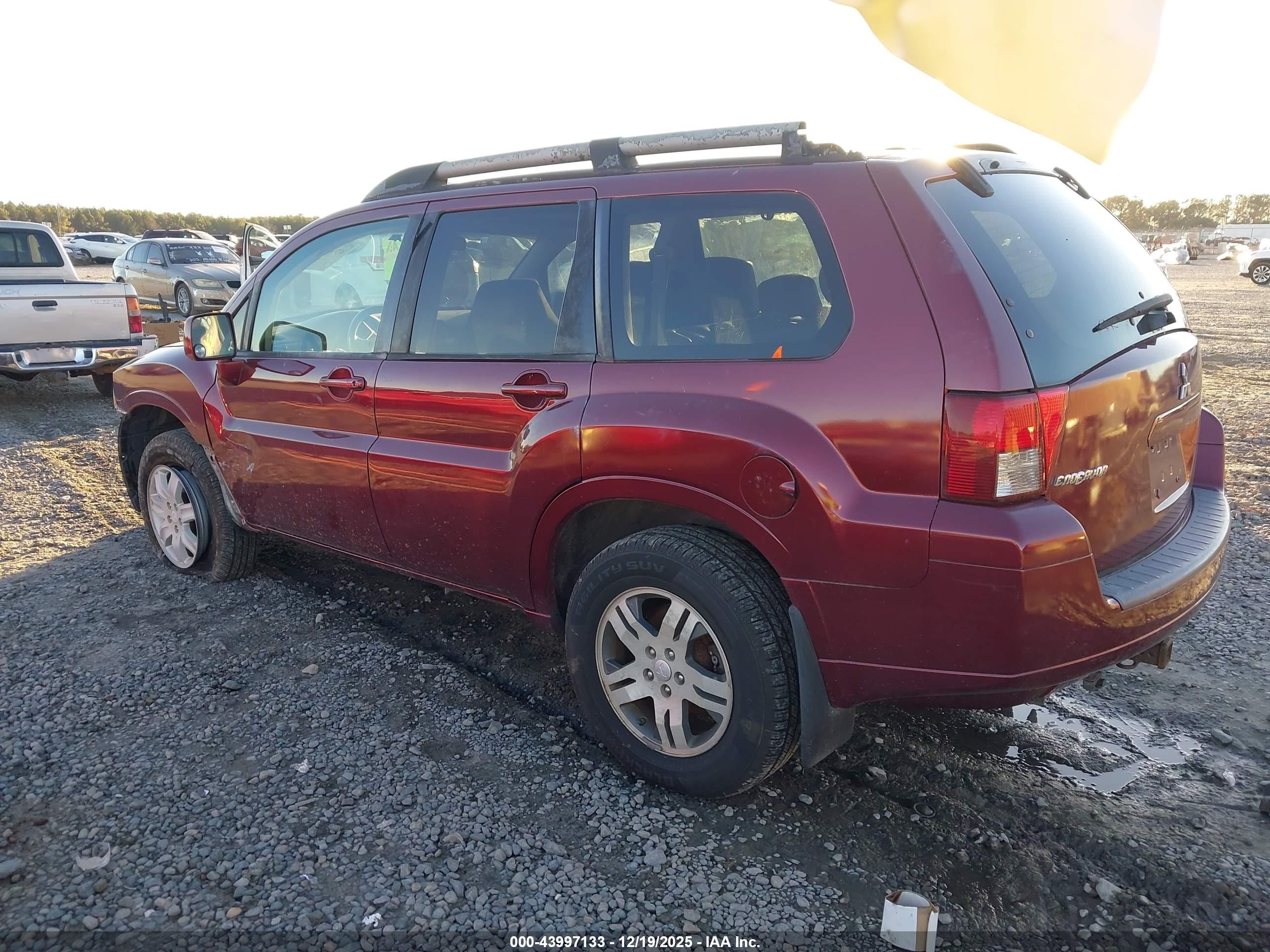 2007 Mitsubishi Endeavor Se Burgundy vin: 4A4MM31S27E077546