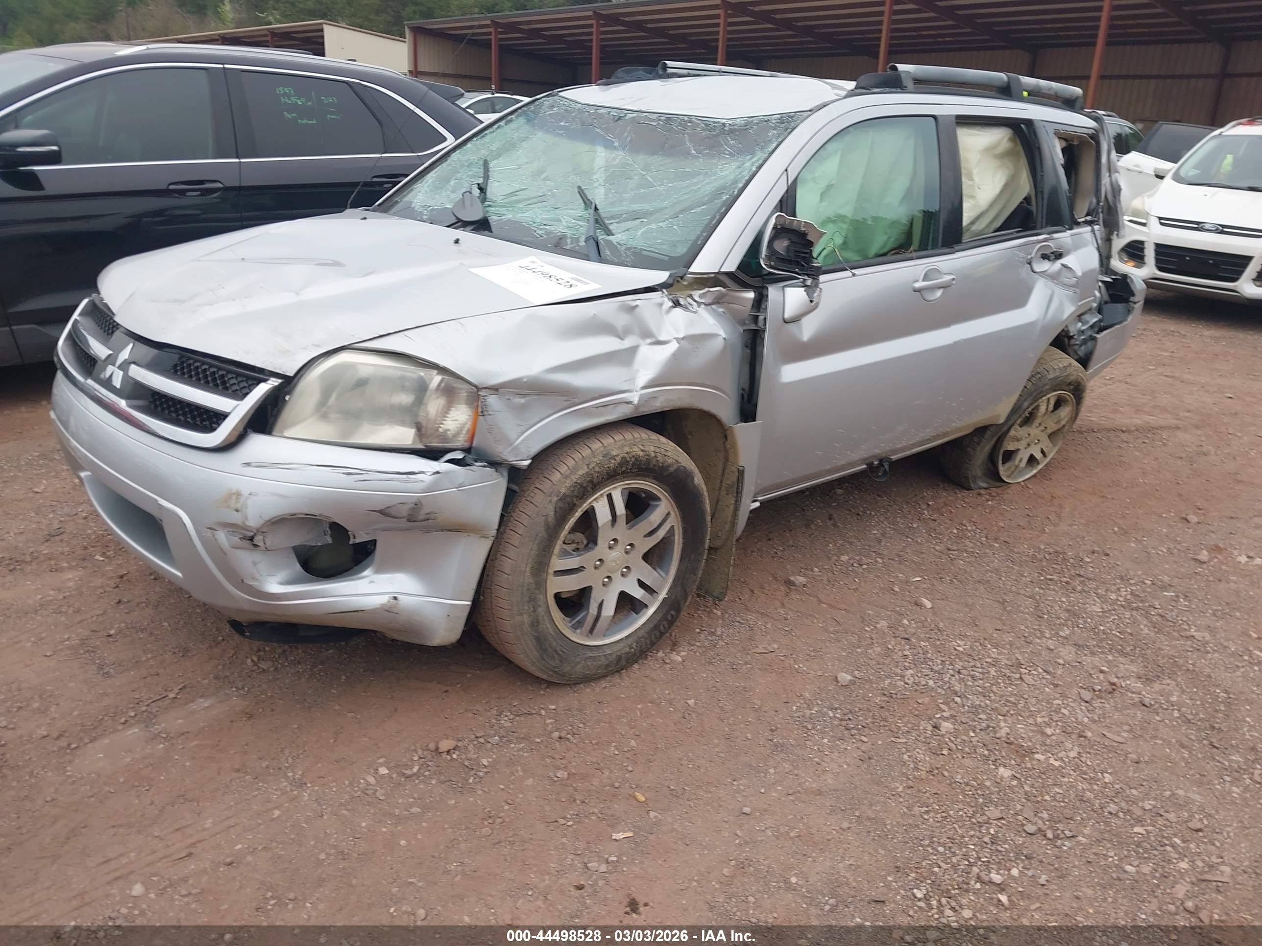 2007 Mitsubishi Endeavor Se Серебряный vin: 4A4MM31S37E073957