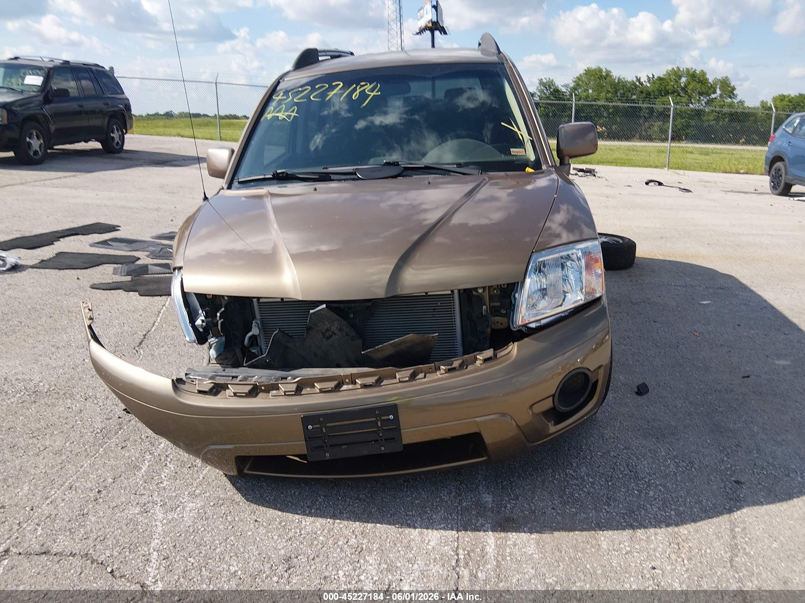 2008 Mitsubishi Endeavor Se Beige vin: 4A4MM31S58E042243