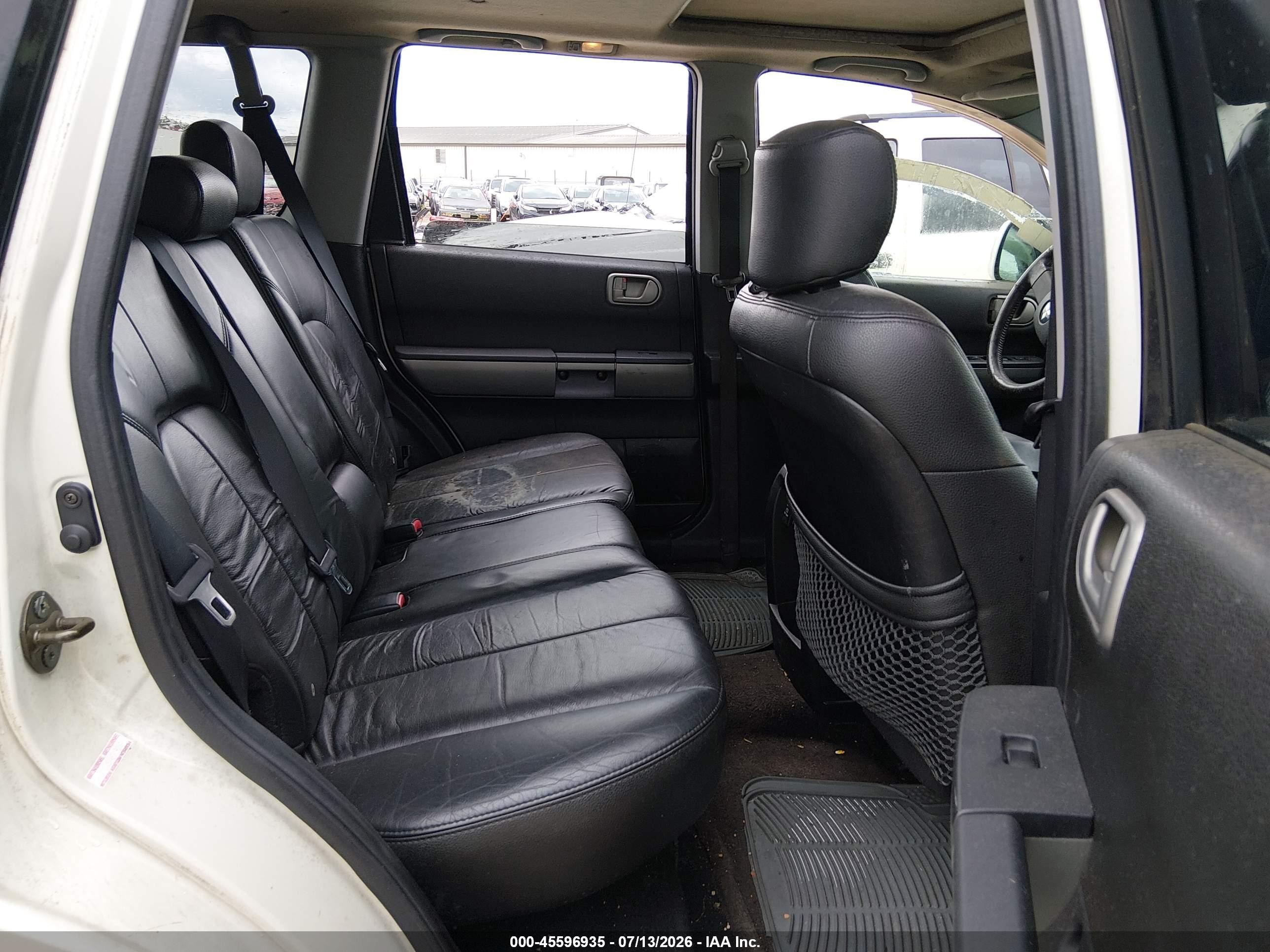 2004 Mitsubishi Endeavor Xls White vin: 4A4MM31S94E019090