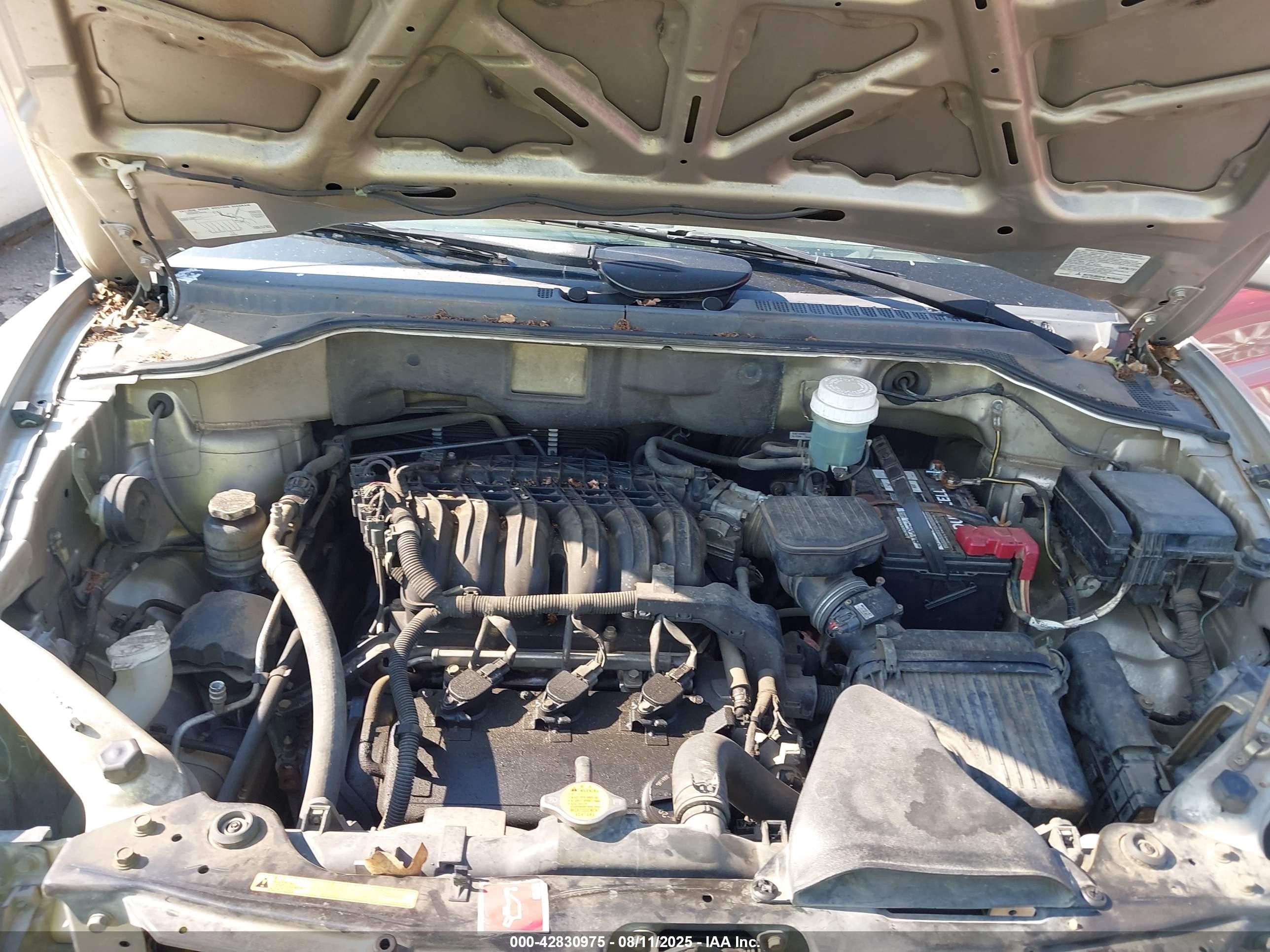 2007 Mitsubishi Endeavor Se White vin: 4A4MM31S97E055317