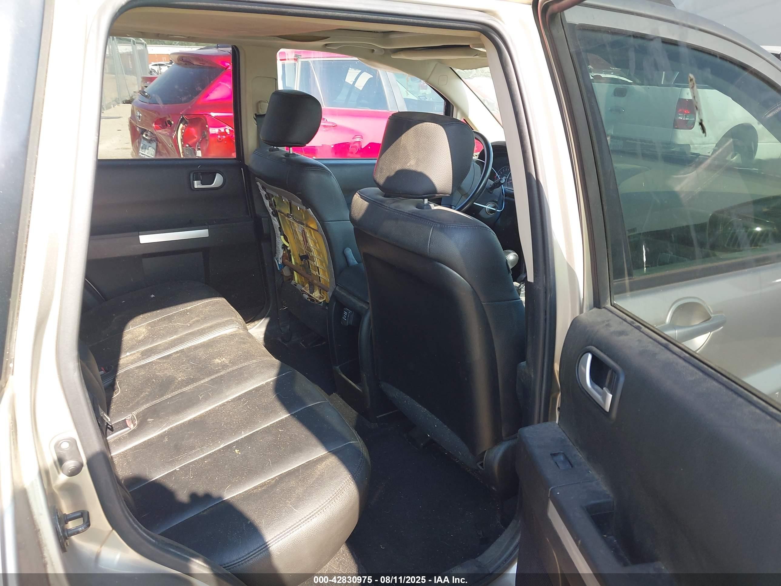 2007 Mitsubishi Endeavor Se White vin: 4A4MM31S97E055317