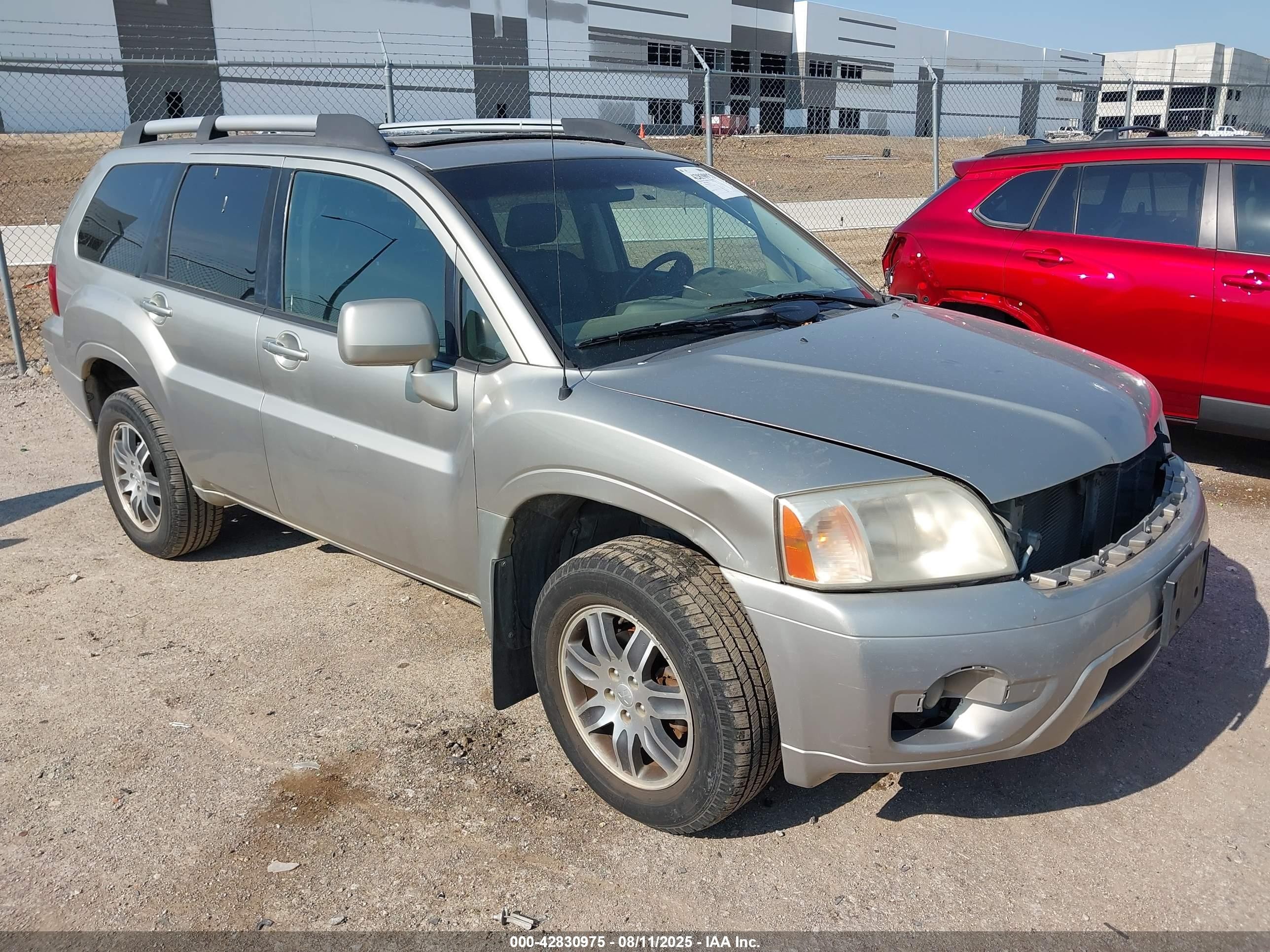 2007 Mitsubishi Endeavor Se Белый vin: 4A4MM31S97E055317