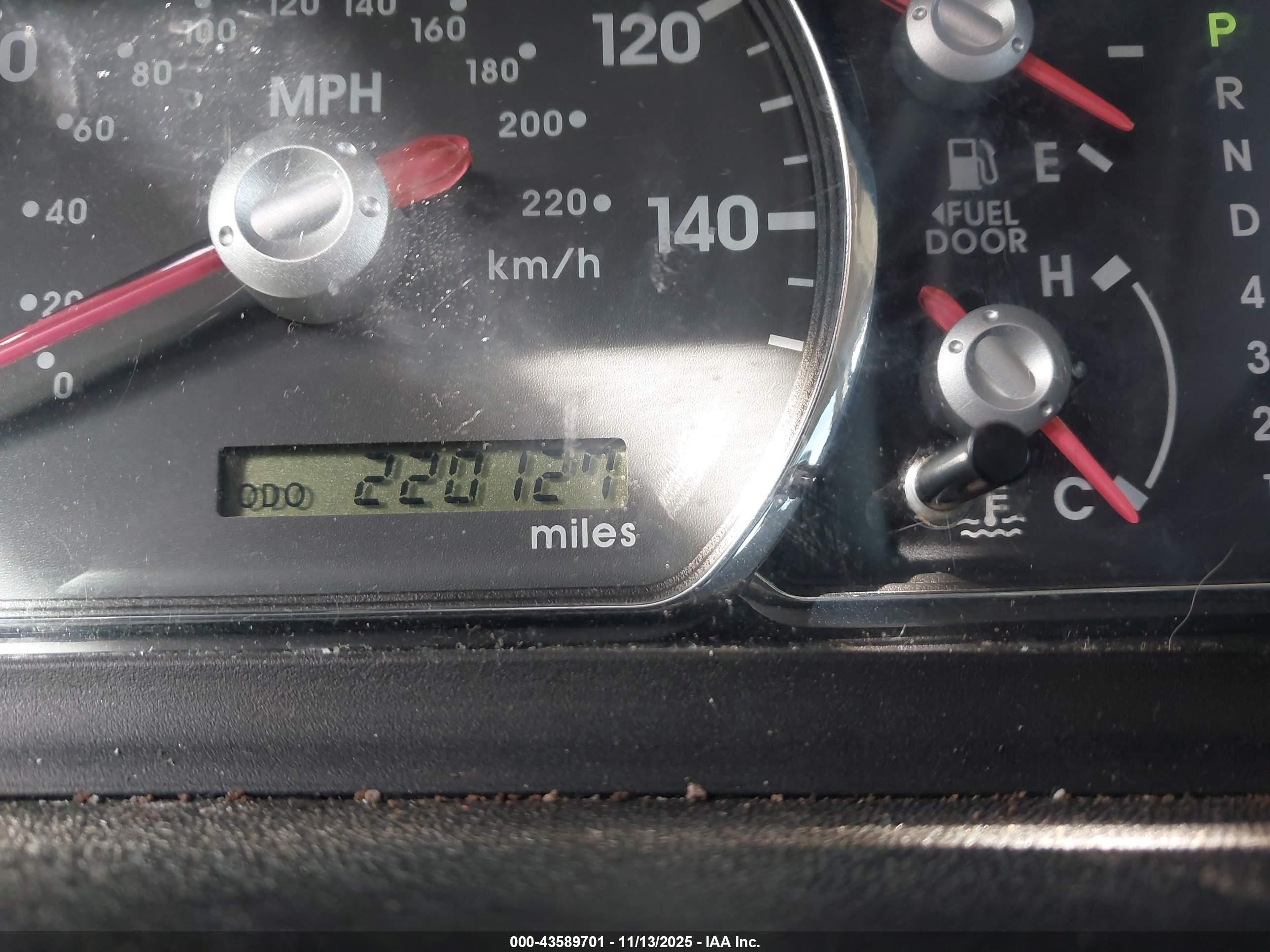 2007 Mitsubishi Endeavor Se Красный vin: 4A4MM31S97E077947