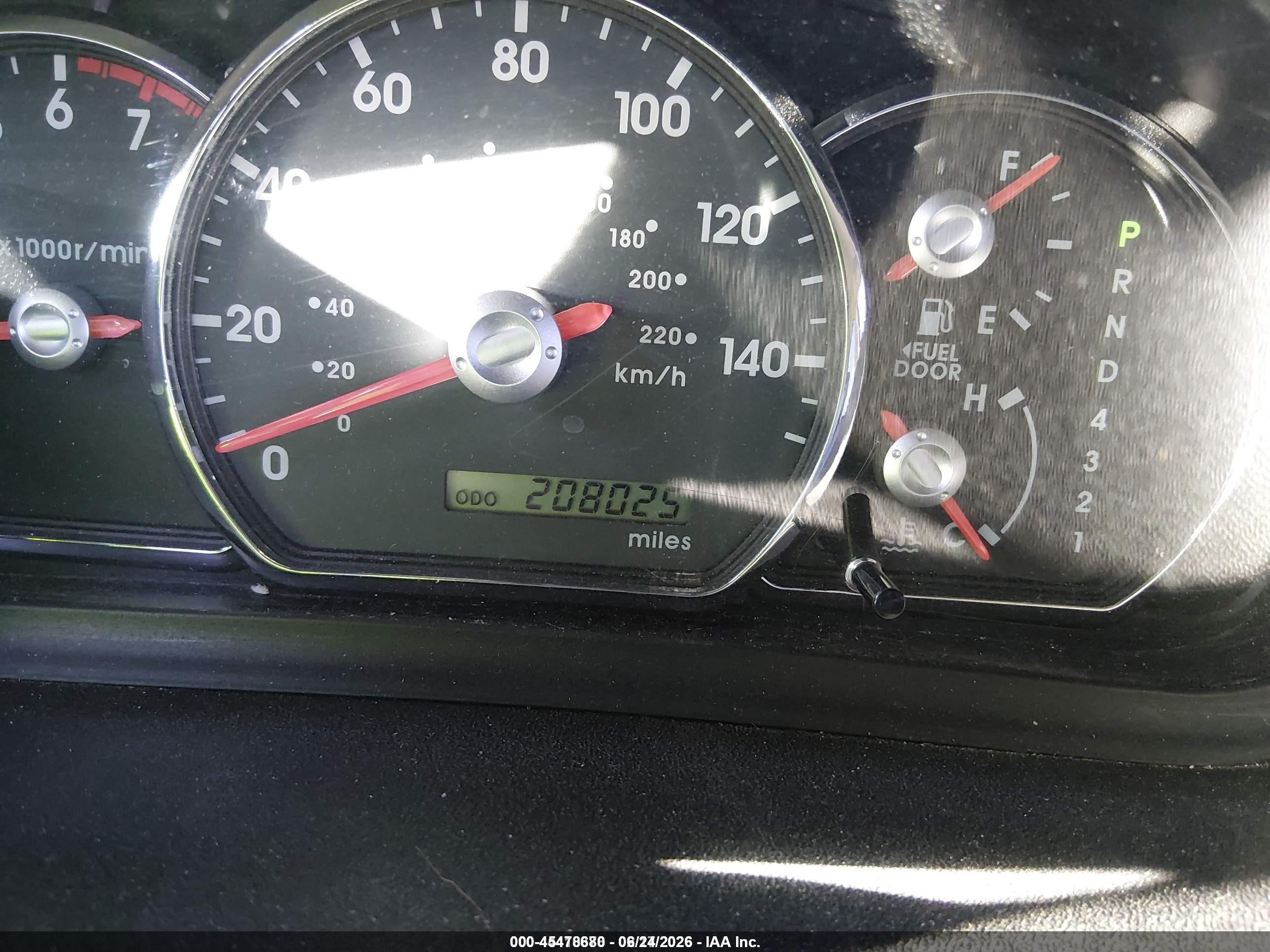 2008 Mitsubishi Endeavor Se Silver vin: 4A4MM31S98E040222