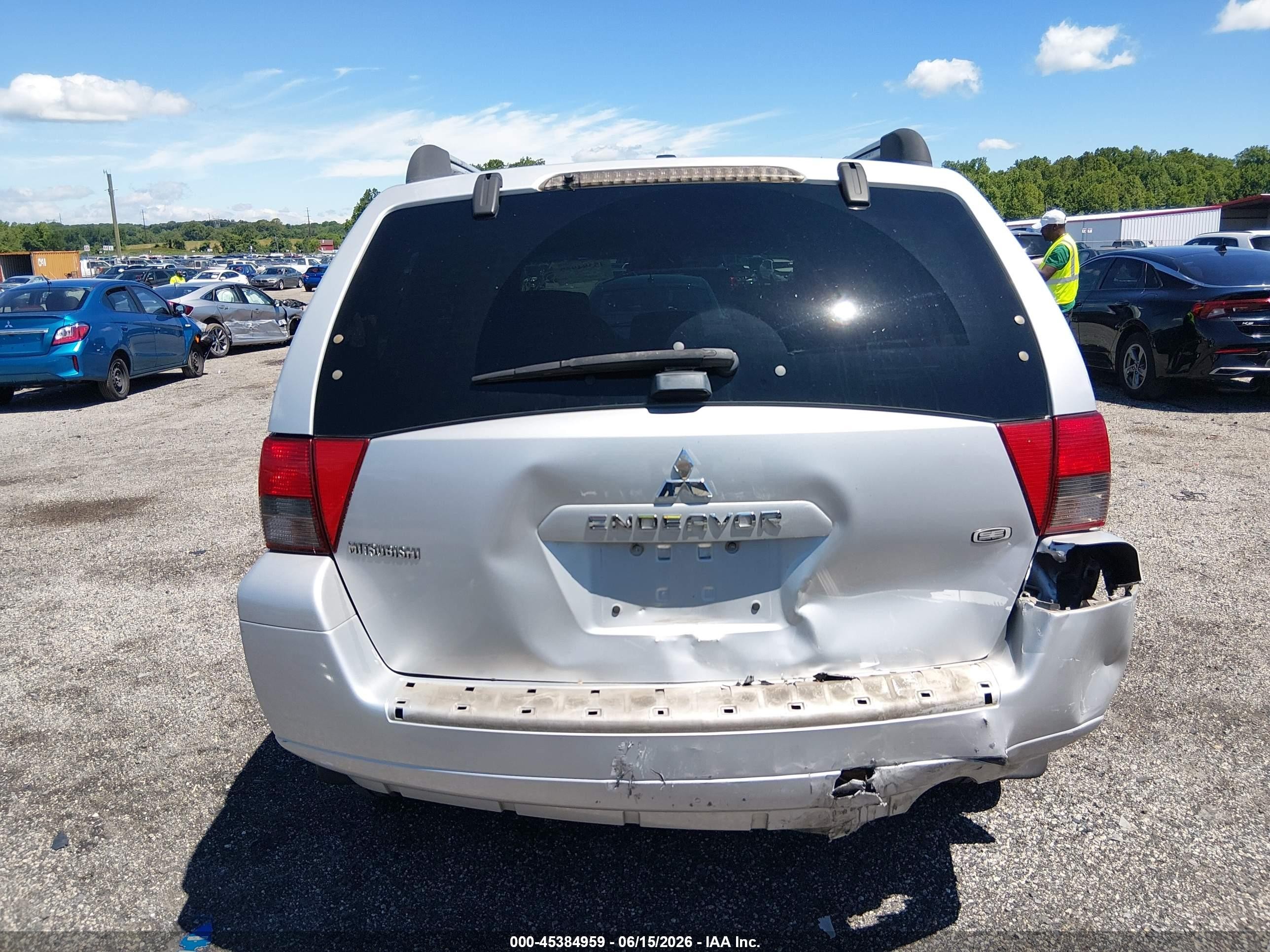 2008 Mitsubishi Endeavor Se Silver vin: 4A4MM31SX8E011330