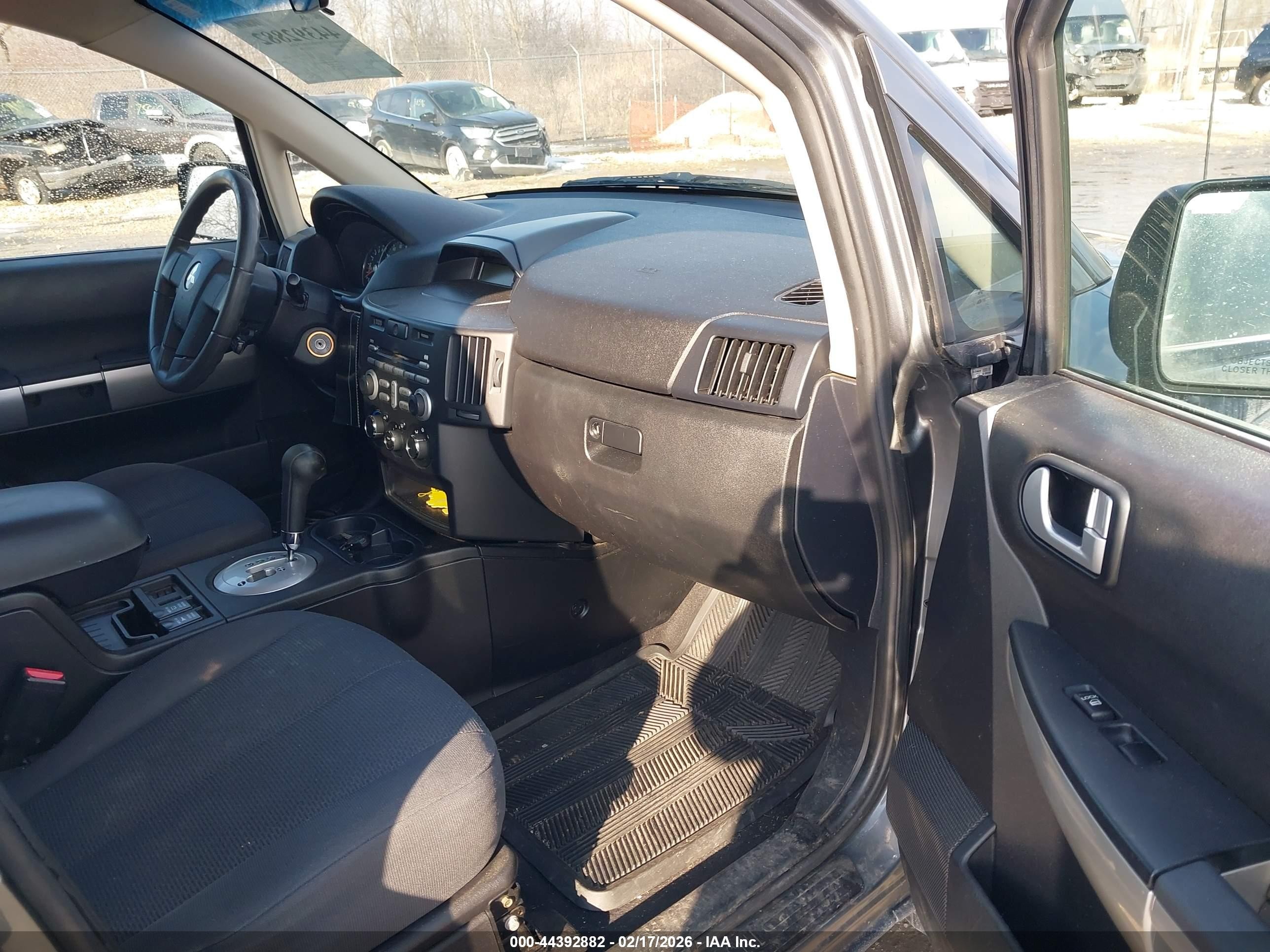 2006 Mitsubishi Endeavor Ls Gray vin: 4A4MN21S16E055950