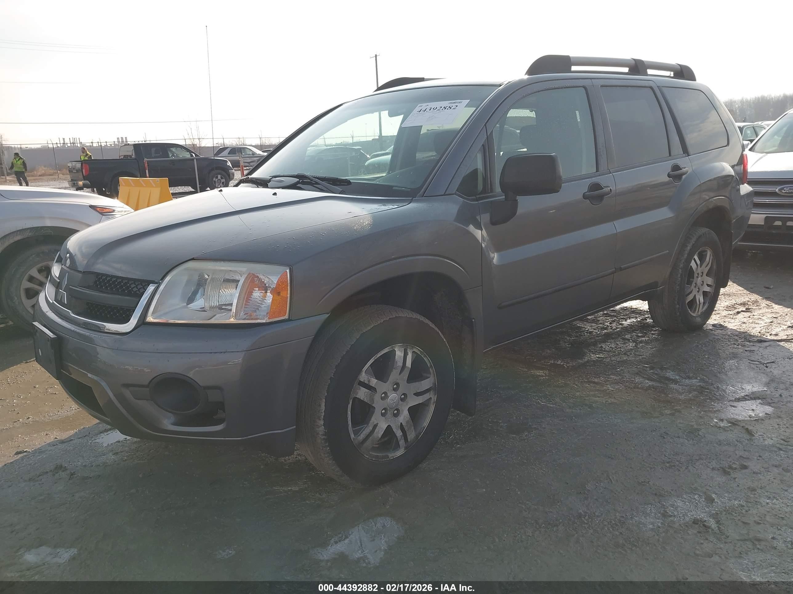 2006 Mitsubishi Endeavor Ls Gray vin: 4A4MN21S16E055950