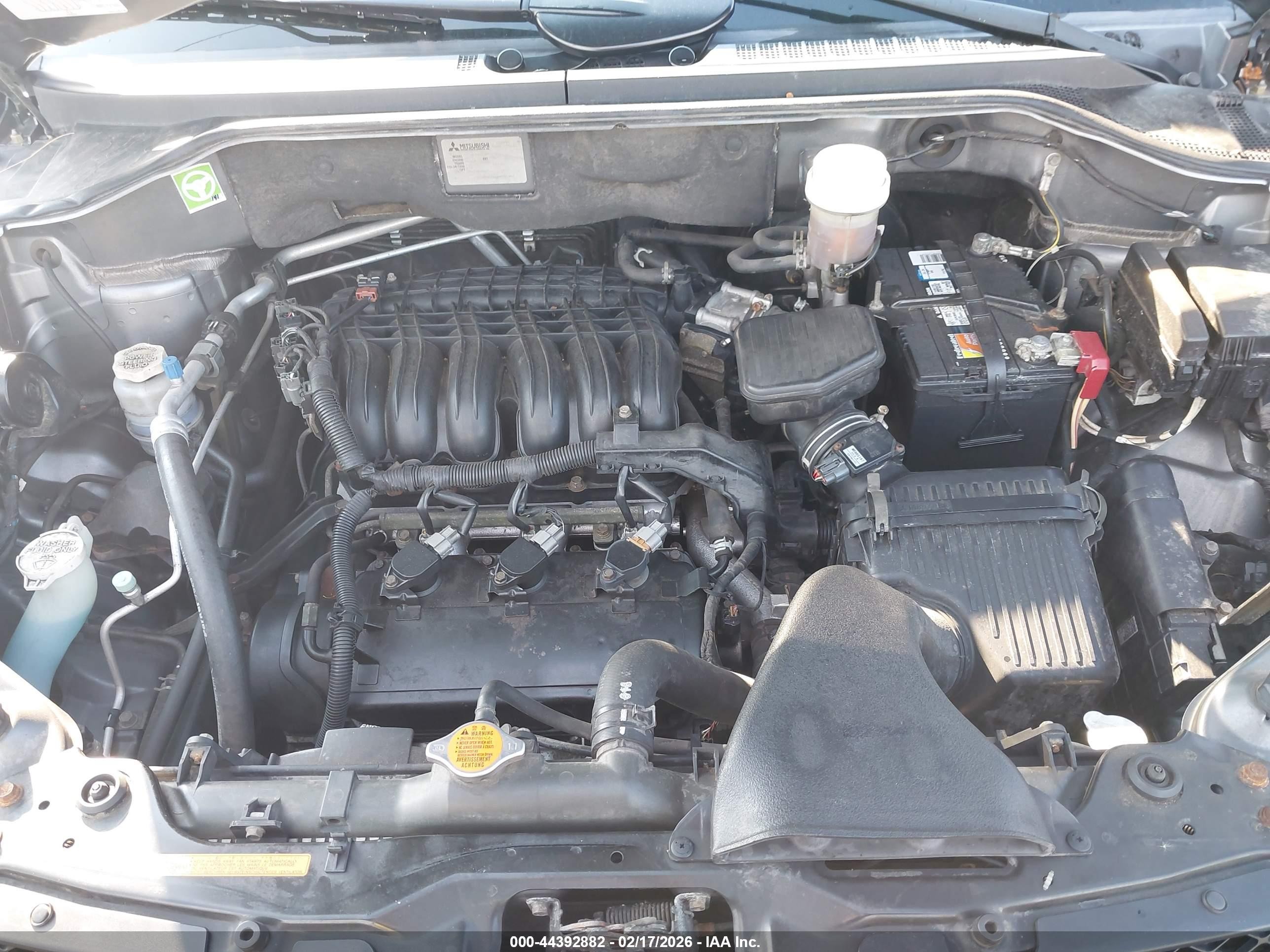 2006 Mitsubishi Endeavor Ls Gray vin: 4A4MN21S16E055950