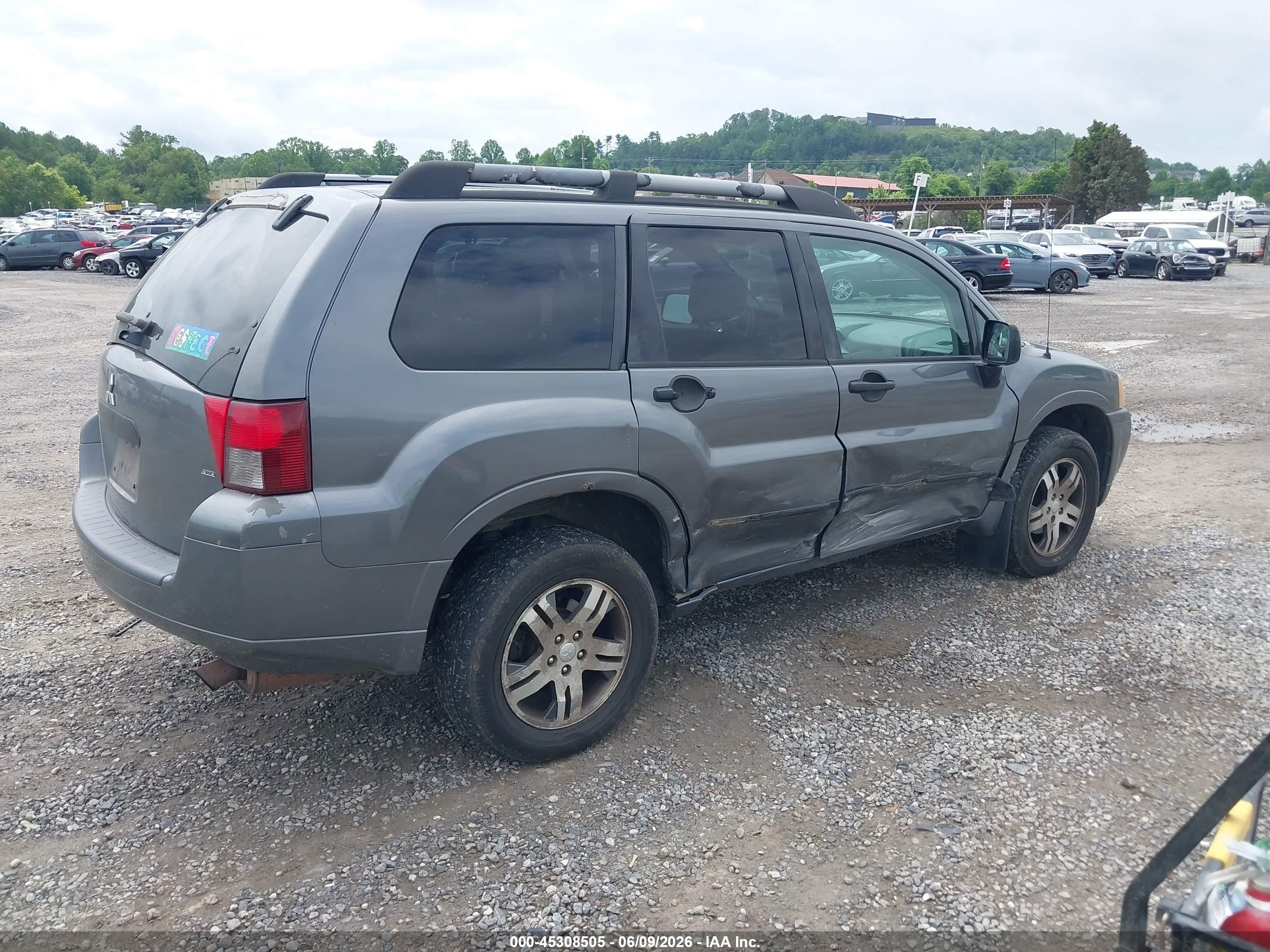 2006 Mitsubishi Endeavor Ls Gray vin: 4A4MN21S26E041278