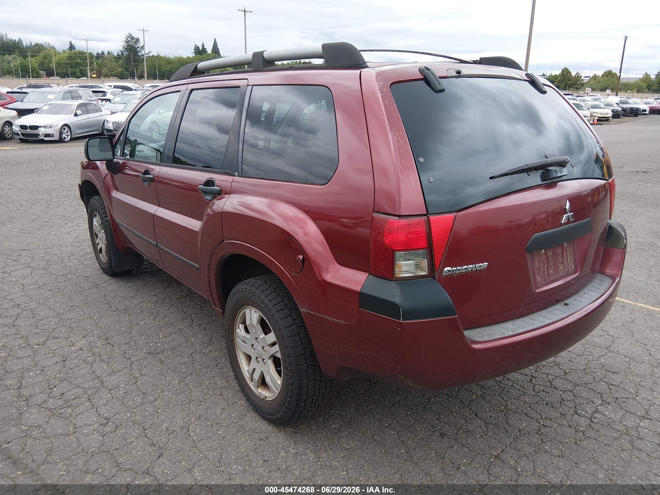 2005 Mitsubishi Endeavor Ls Burgundy vin: 4A4MN21S45E063345
