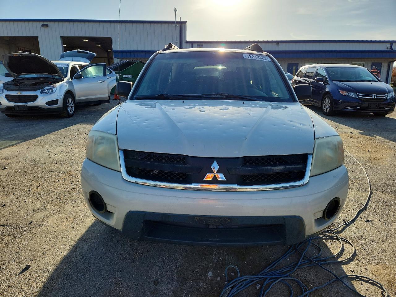 2006 Mitsubishi Endeavor Ls Белый vin: 4A4MN21S46E042562