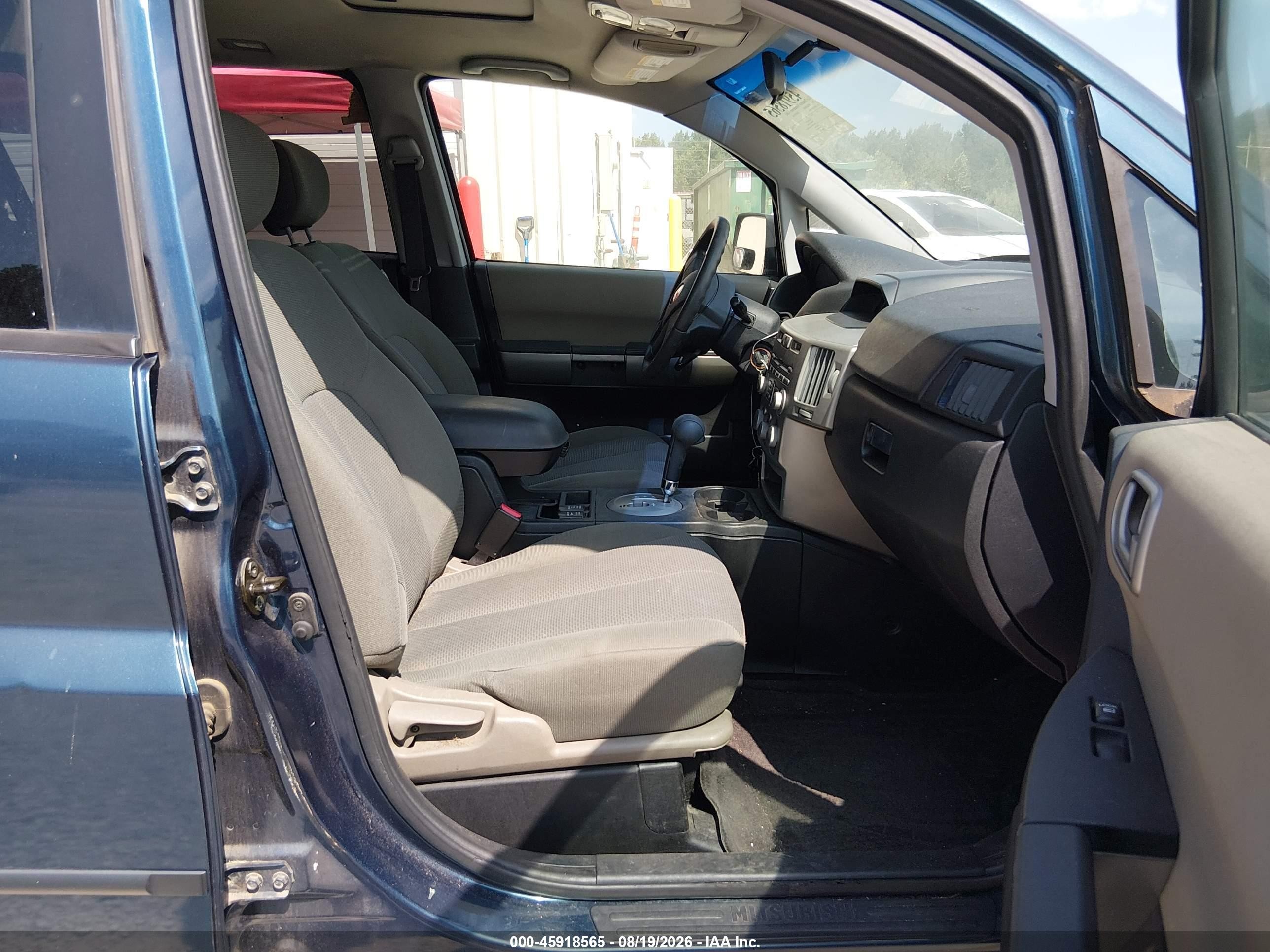 2005 Mitsubishi Endeavor Ls Gray vin: 4A4MN21S55E010444