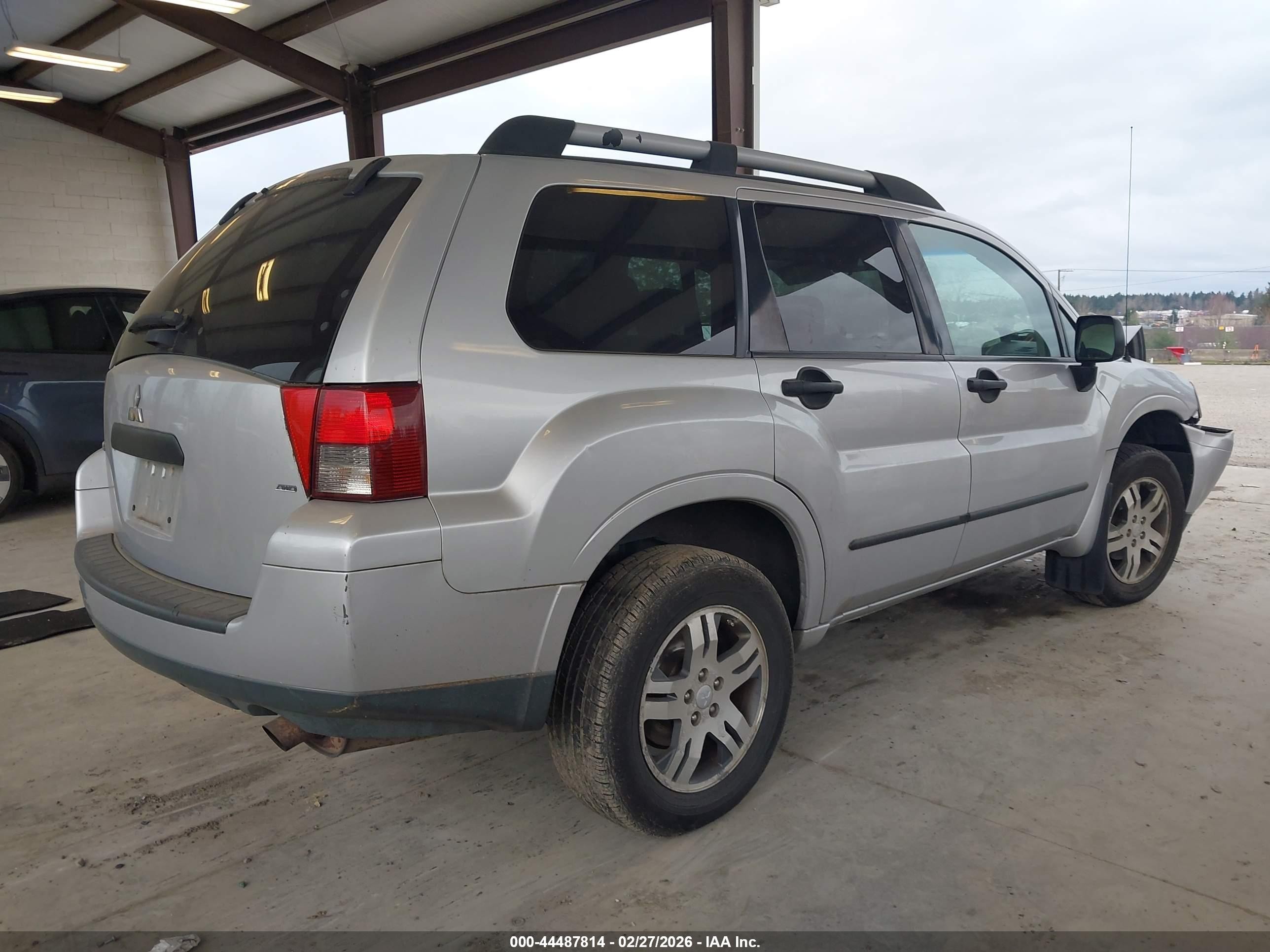 2006 Mitsubishi Endeavor Ls Silver vin: 4A4MN21S56E072993
