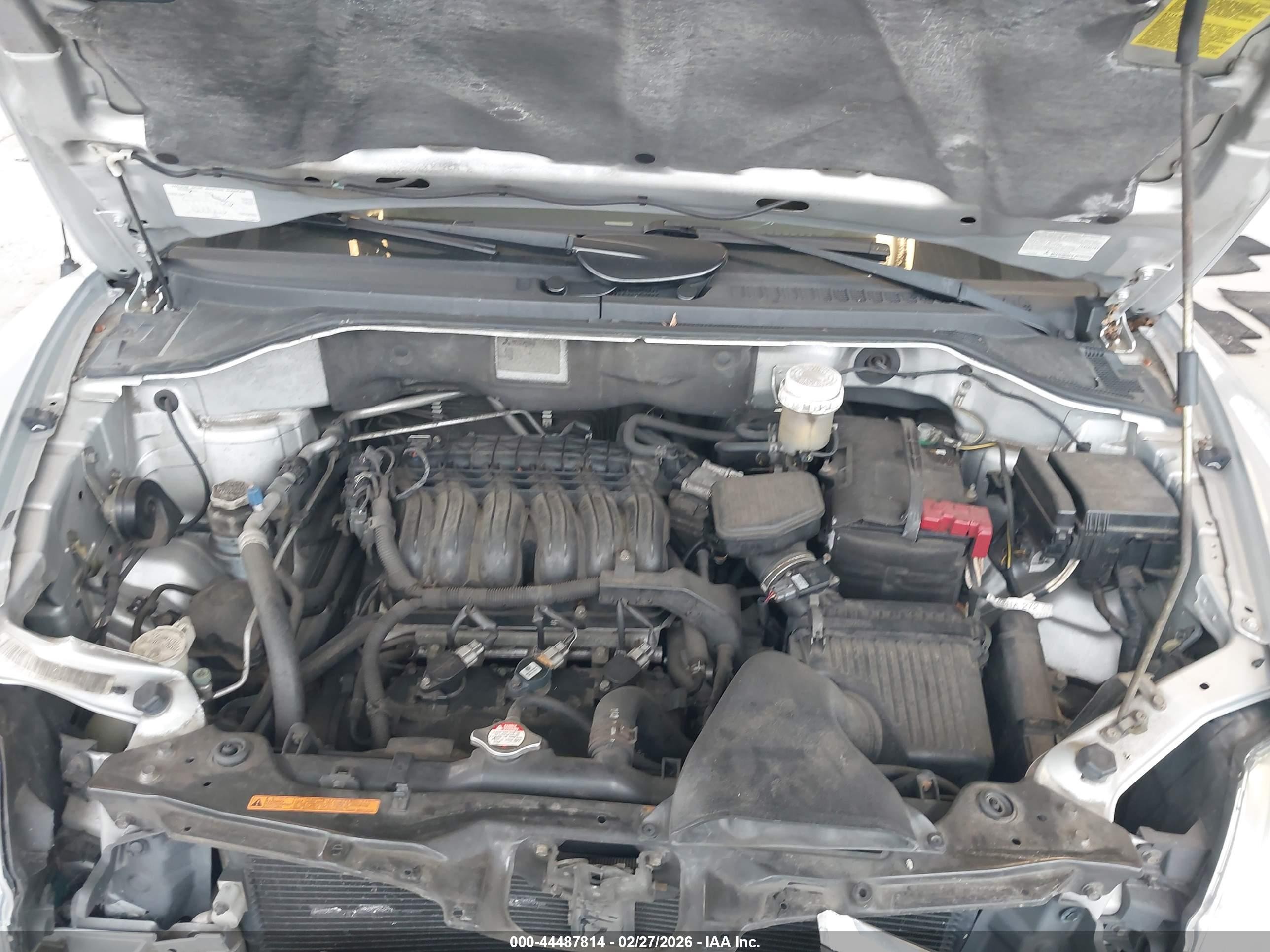 2006 Mitsubishi Endeavor Ls Silver vin: 4A4MN21S56E072993