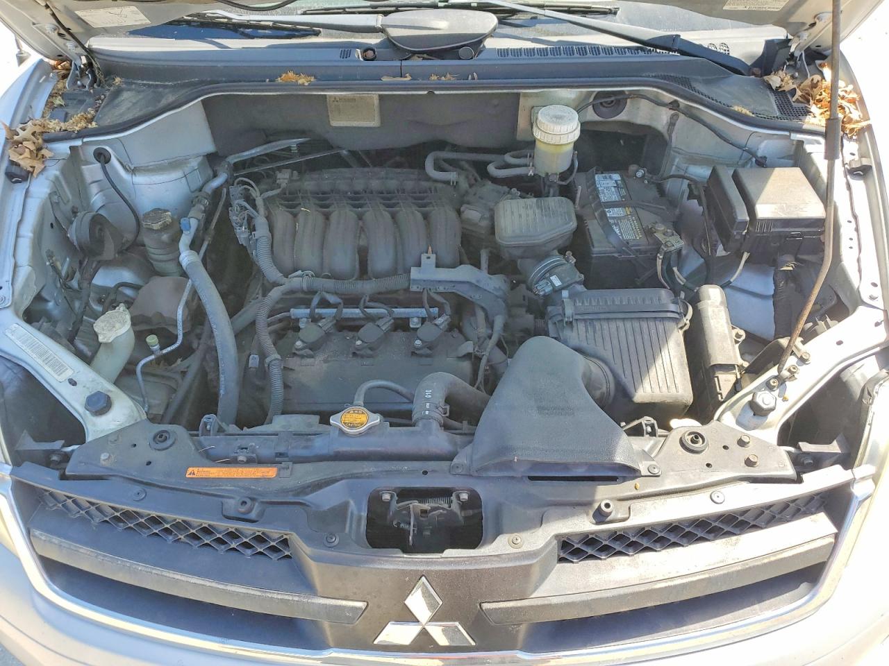 2006 Mitsubishi Endeavor Ls Серебряный vin: 4A4MN21S56E074629