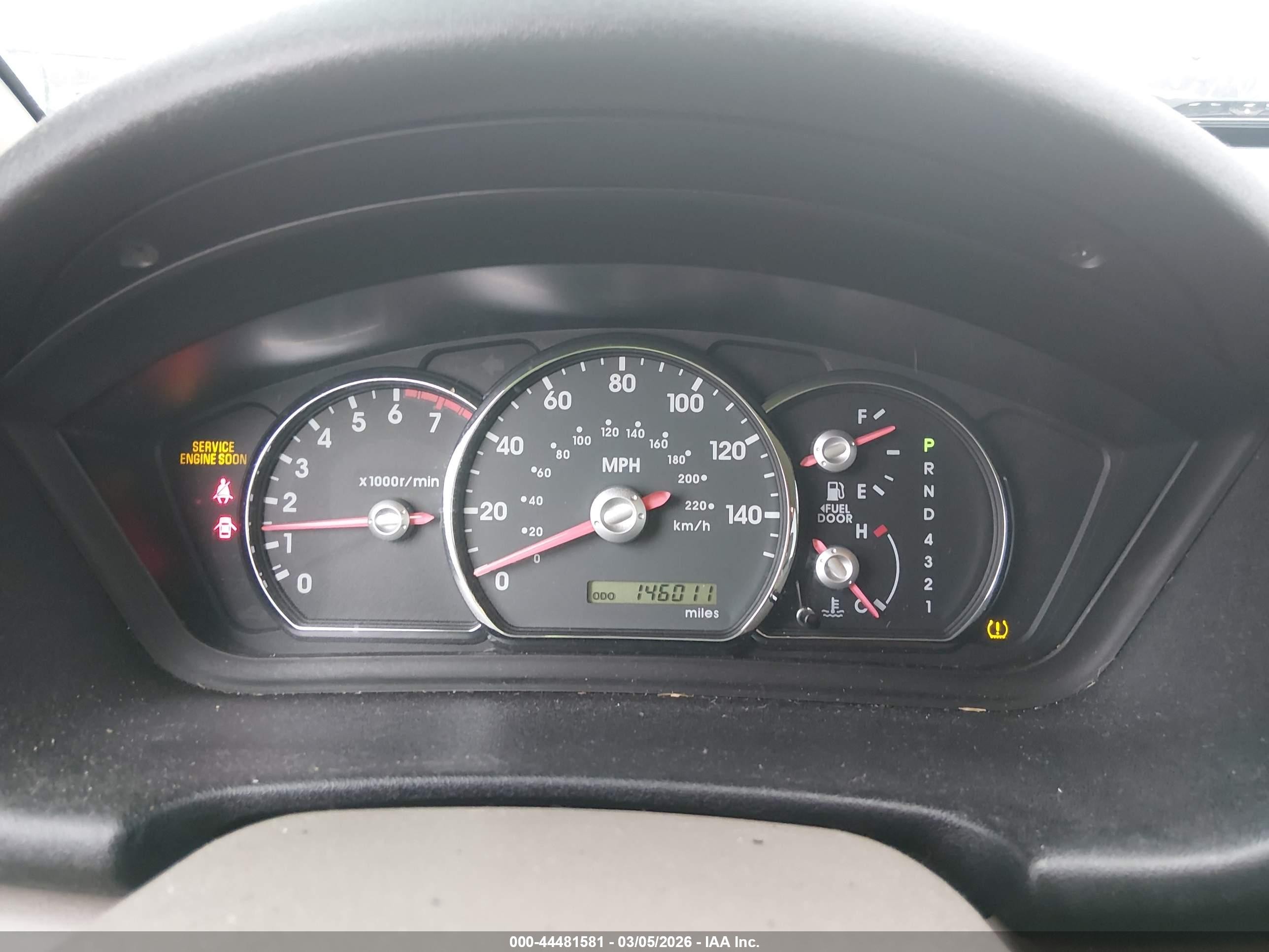 2007 Mitsubishi Endeavor Ls Белый vin: 4A4MN21S57E035640