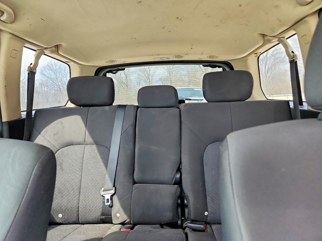 2007 Mitsubishi Endeavor Ls Серебряный vin: 4A4MN21S57E049926