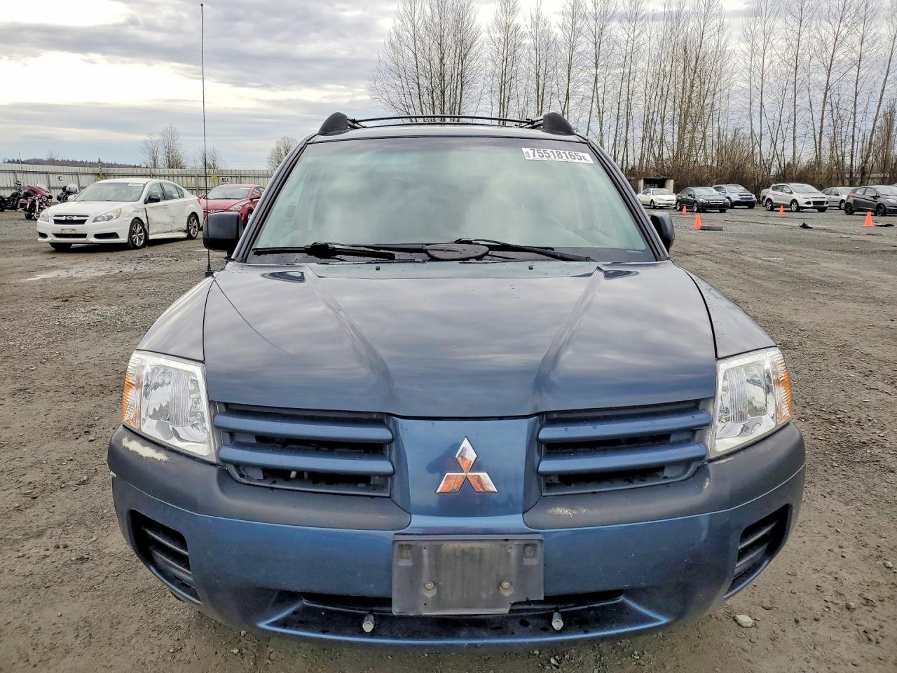 2004 Mitsubishi Endeavor Ls Blue vin: 4A4MN21S74E004529