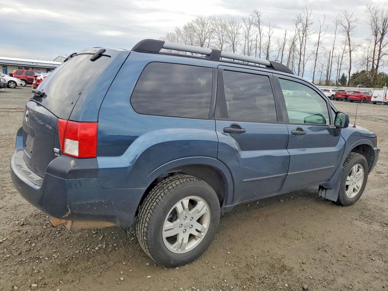 2004 Mitsubishi Endeavor Ls Blue vin: 4A4MN21S74E004529