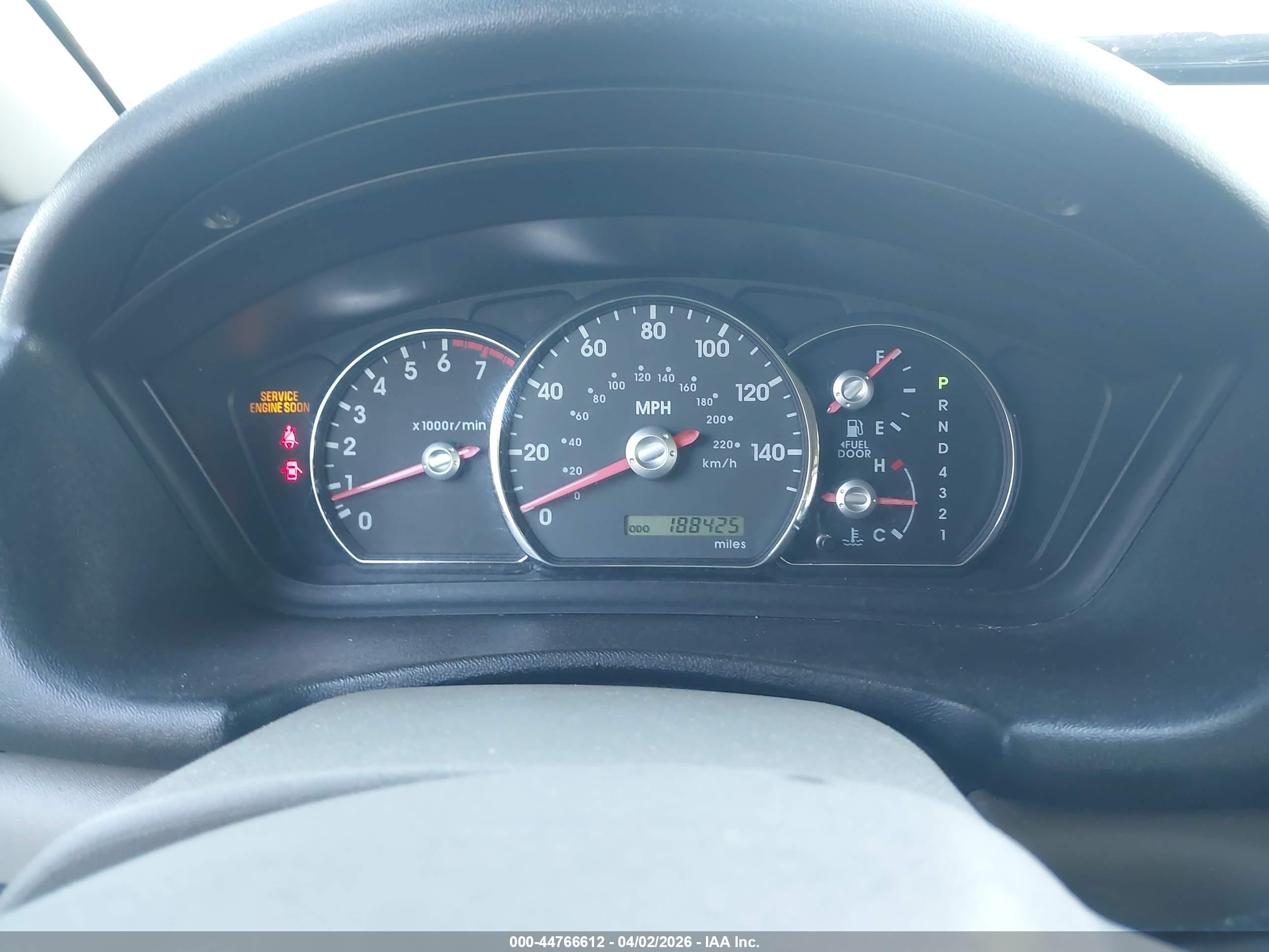 2007 Mitsubishi Endeavor Ls Red vin: 4A4MN21S77E033470
