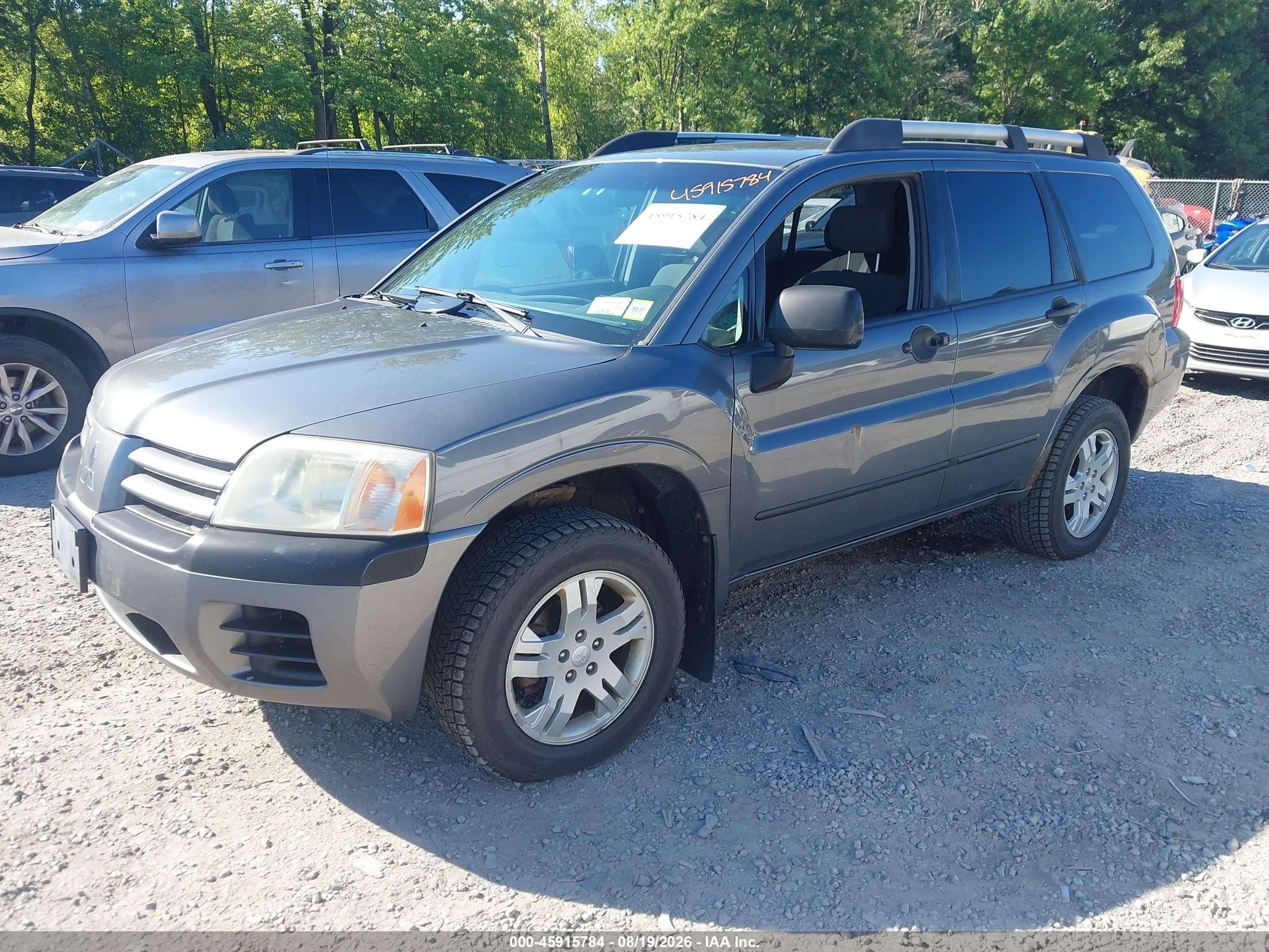 2004 Mitsubishi Endeavor Ls Серый vin: 4A4MN21S84E056168