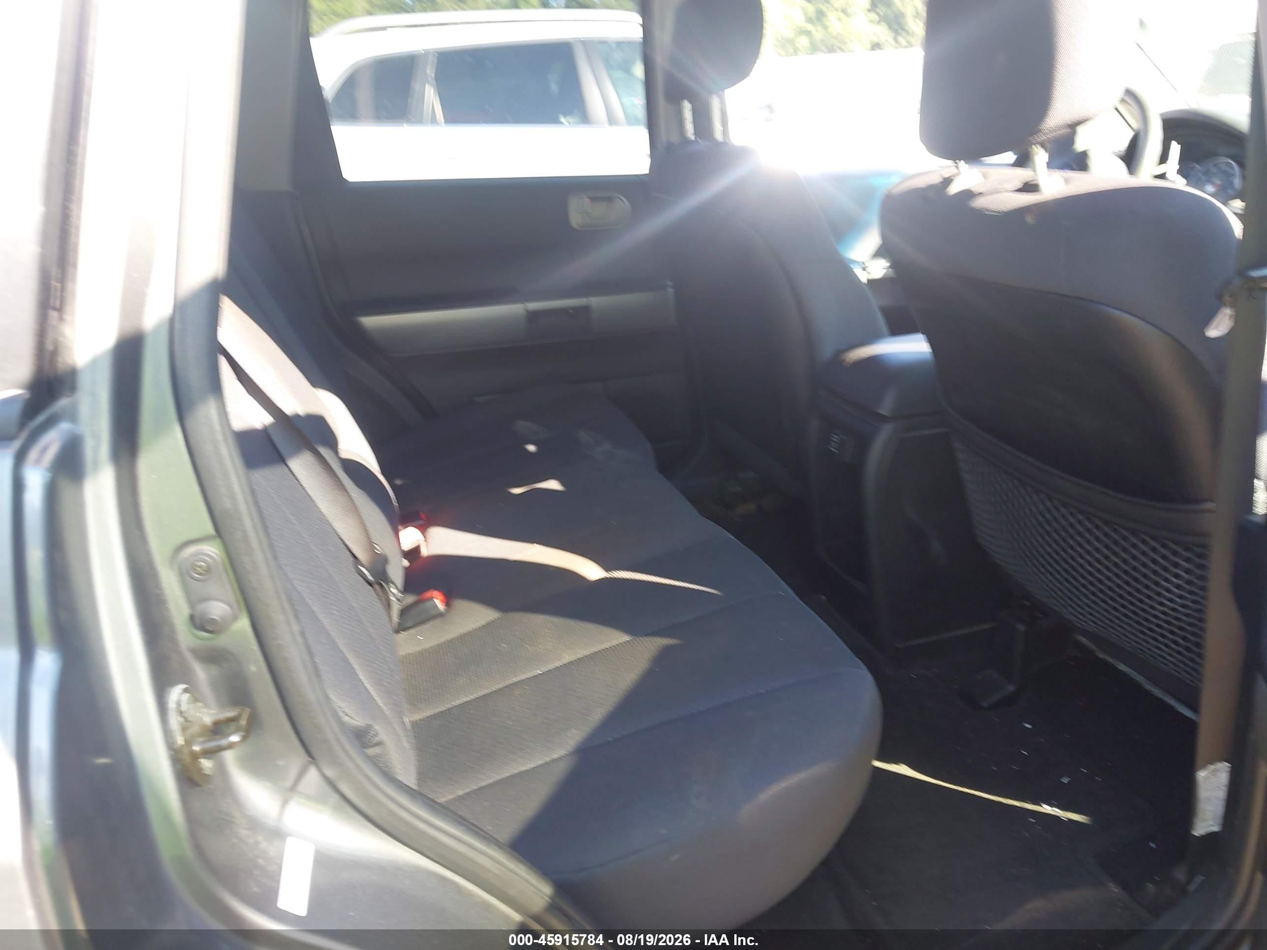 2004 Mitsubishi Endeavor Ls Серый vin: 4A4MN21S84E056168