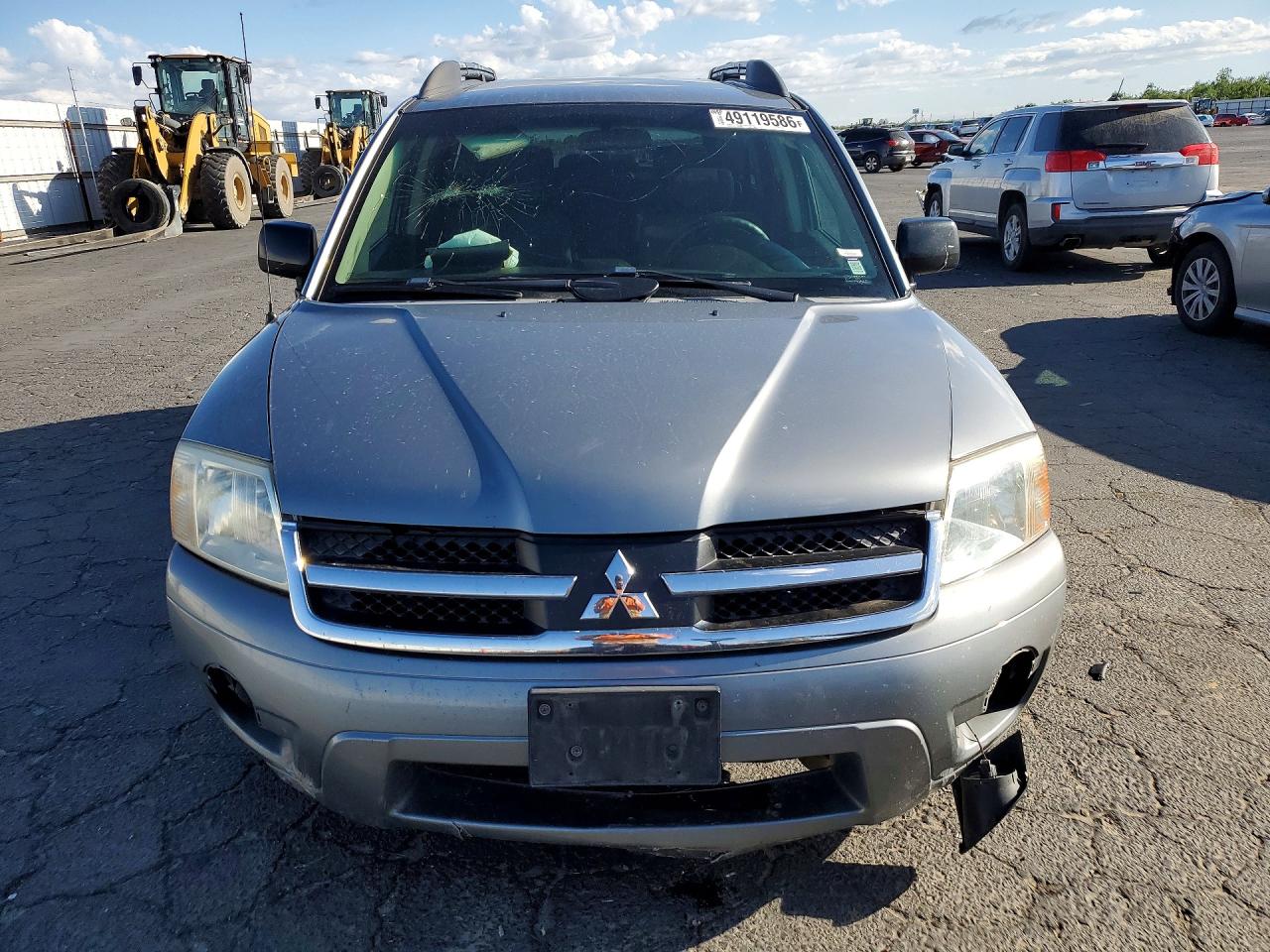 2007 Mitsubishi Endeavor Ls Silver vin: 4A4MN21S97E076109