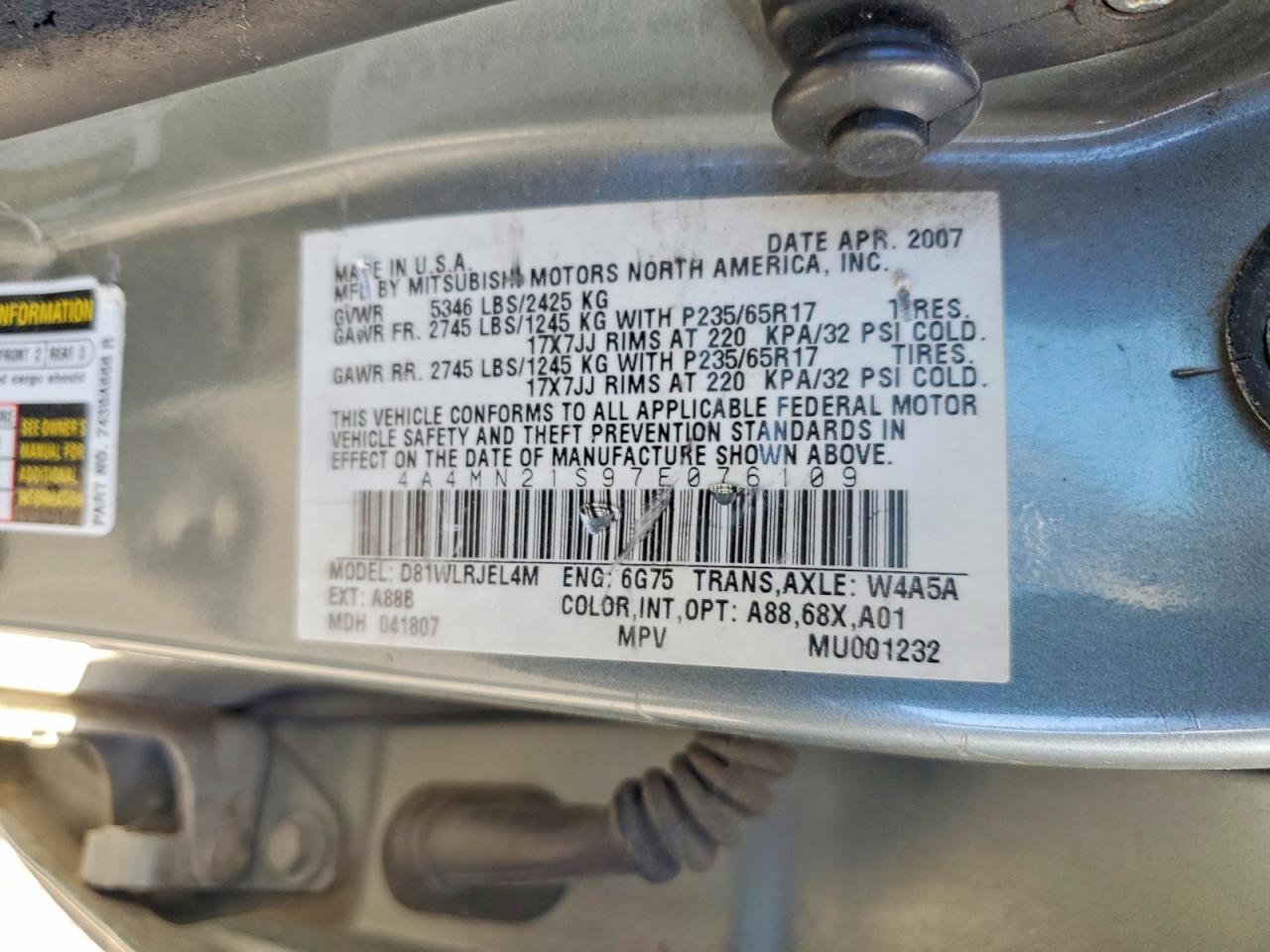 2007 Mitsubishi Endeavor Ls Silver vin: 4A4MN21S97E076109