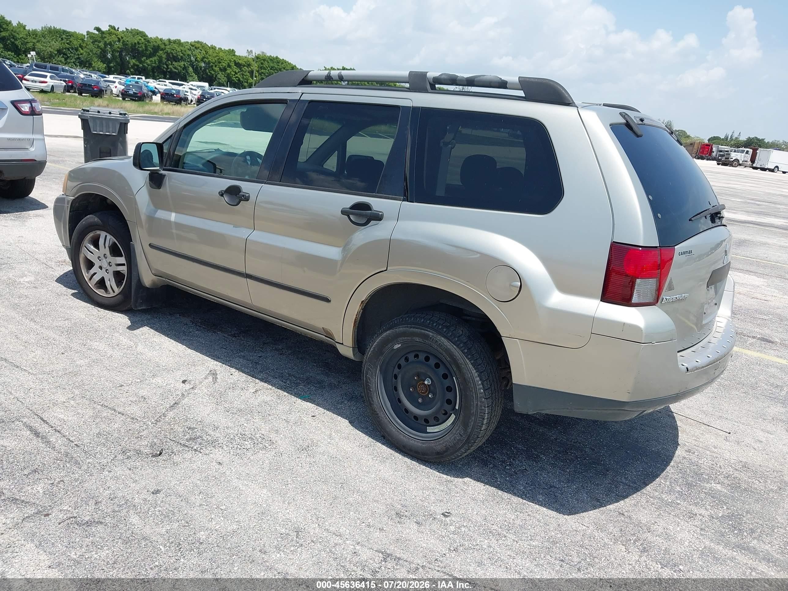 2006 Mitsubishi Endeavor Ls Beige vin: 4A4MN21SX6E053159