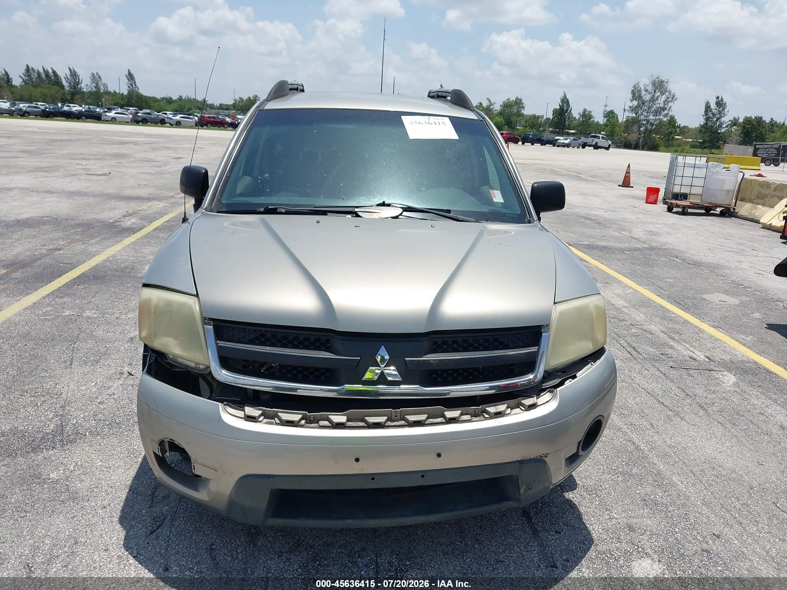 2006 Mitsubishi Endeavor Ls Beige vin: 4A4MN21SX6E053159