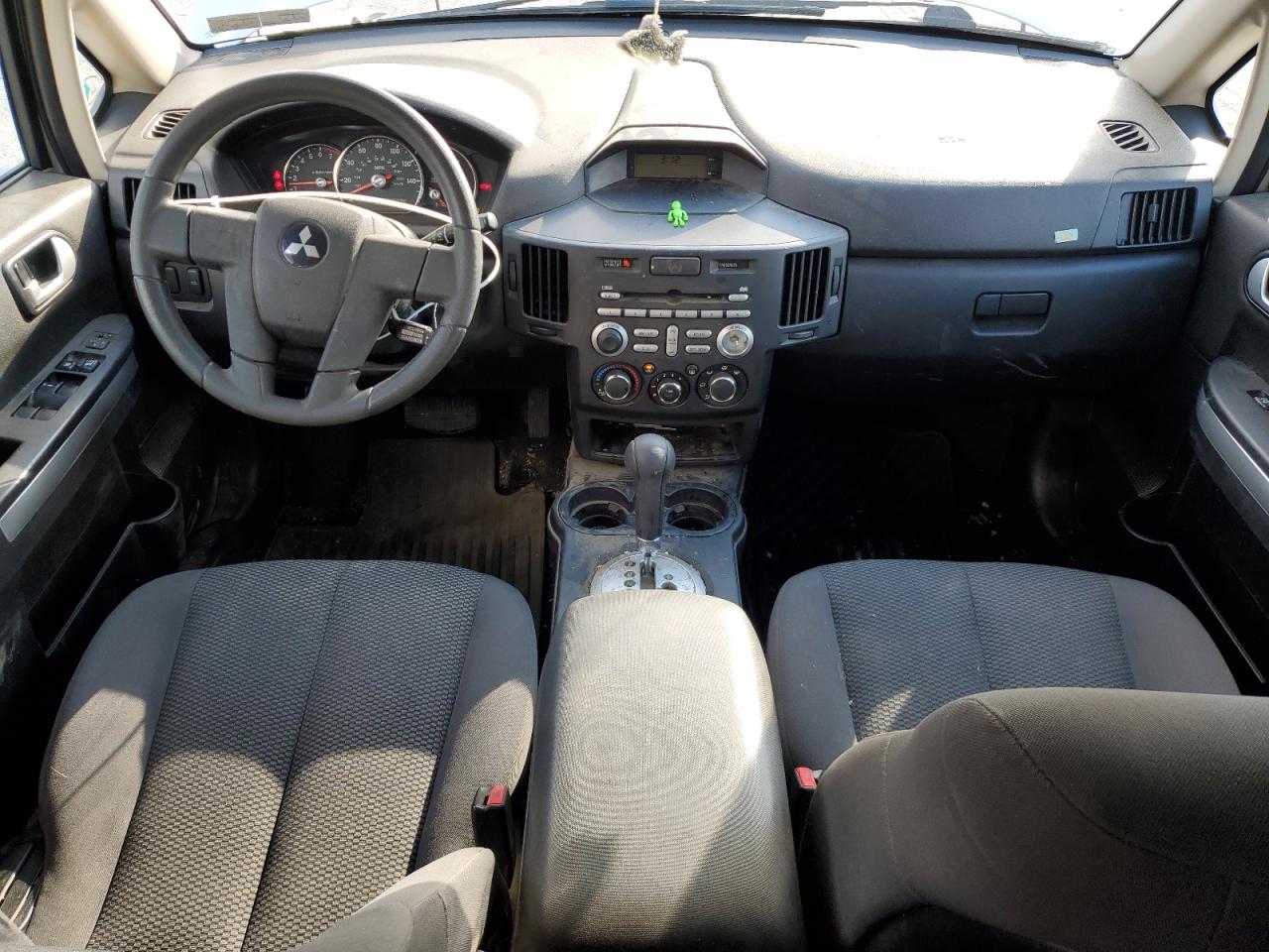 2007 Mitsubishi Endeavor Ls White vin: 4A4MN21SX7E048481