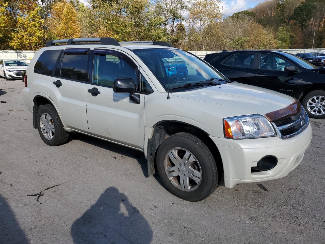 2007 Mitsubishi Endeavor Ls White vin: 4A4MN21SX7E048481
