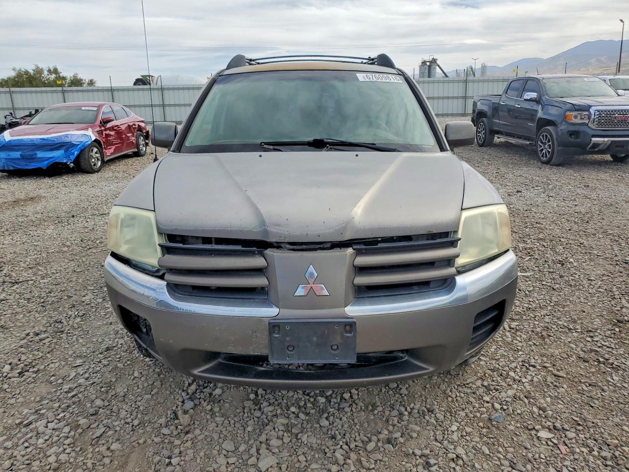2004 Mitsubishi Endeavor Xls Tan vin: 4A4MN31S54E042931