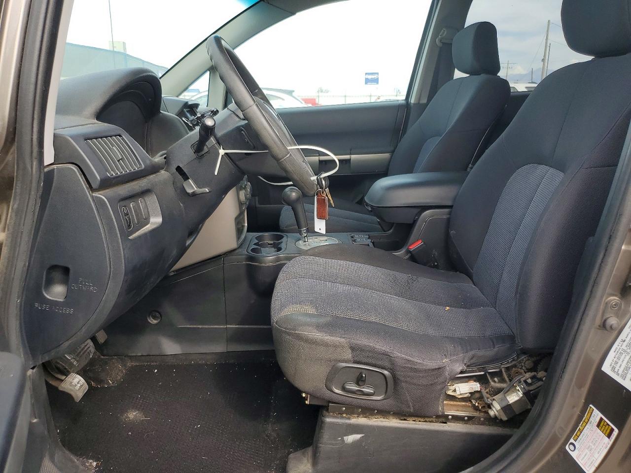 2004 Mitsubishi Endeavor Xls Tan vin: 4A4MN31S54E042931
