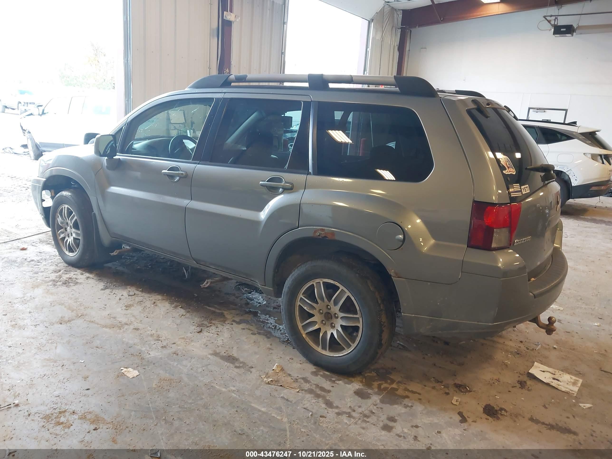 2007 Mitsubishi Endeavor Se Blue vin: 4A4MN31S57E074301